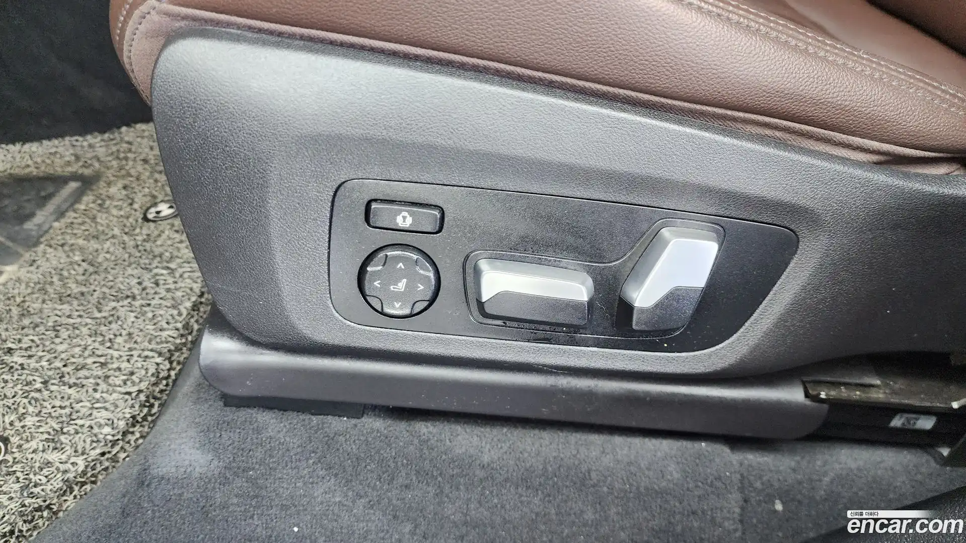 X4 BMW 2020.0-OPTION-045