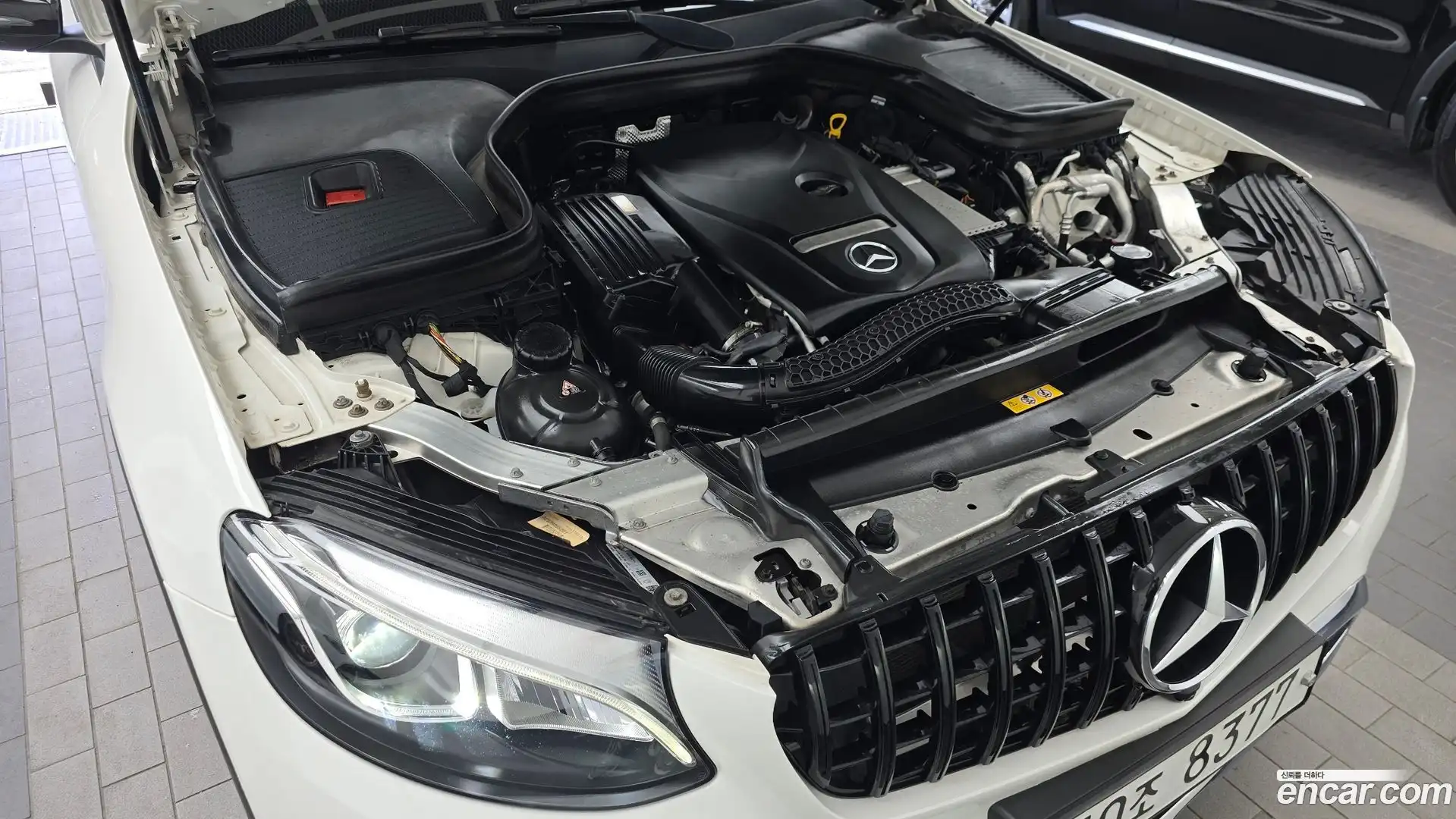 GLC-Class Mercedes-Benz 2019.5-OUTER-006