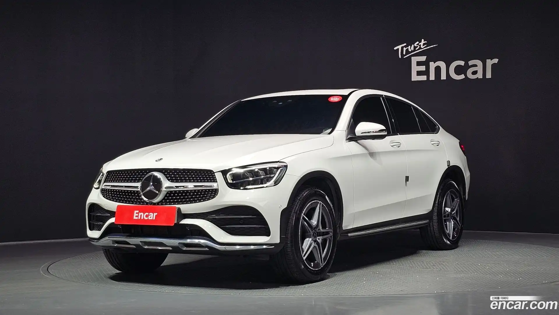 GLC-Class Mercedes-Benz 2022.2-OUTER-001