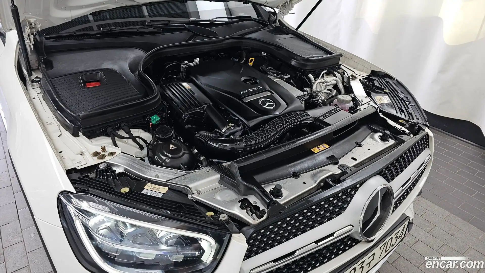 GLC-Class Mercedes-Benz 2022.2-OUTER-006