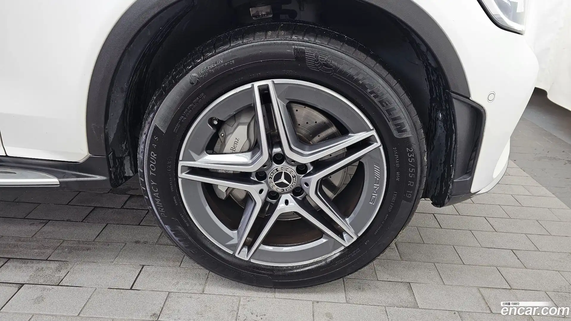 GLC-Class Mercedes-Benz 2022.2-OUTER-031