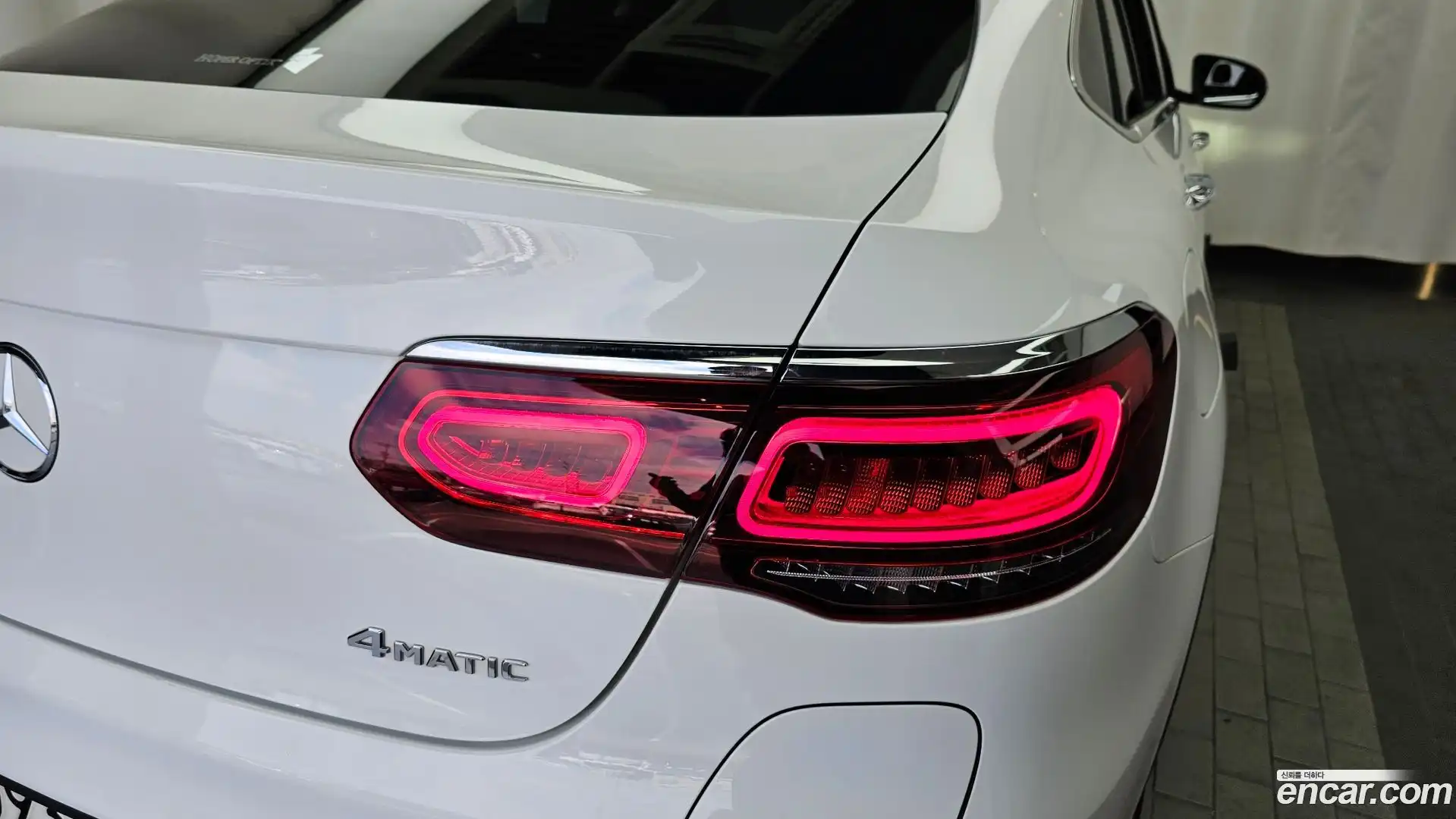 GLC-Class Mercedes-Benz 2022.2-OUTER-033