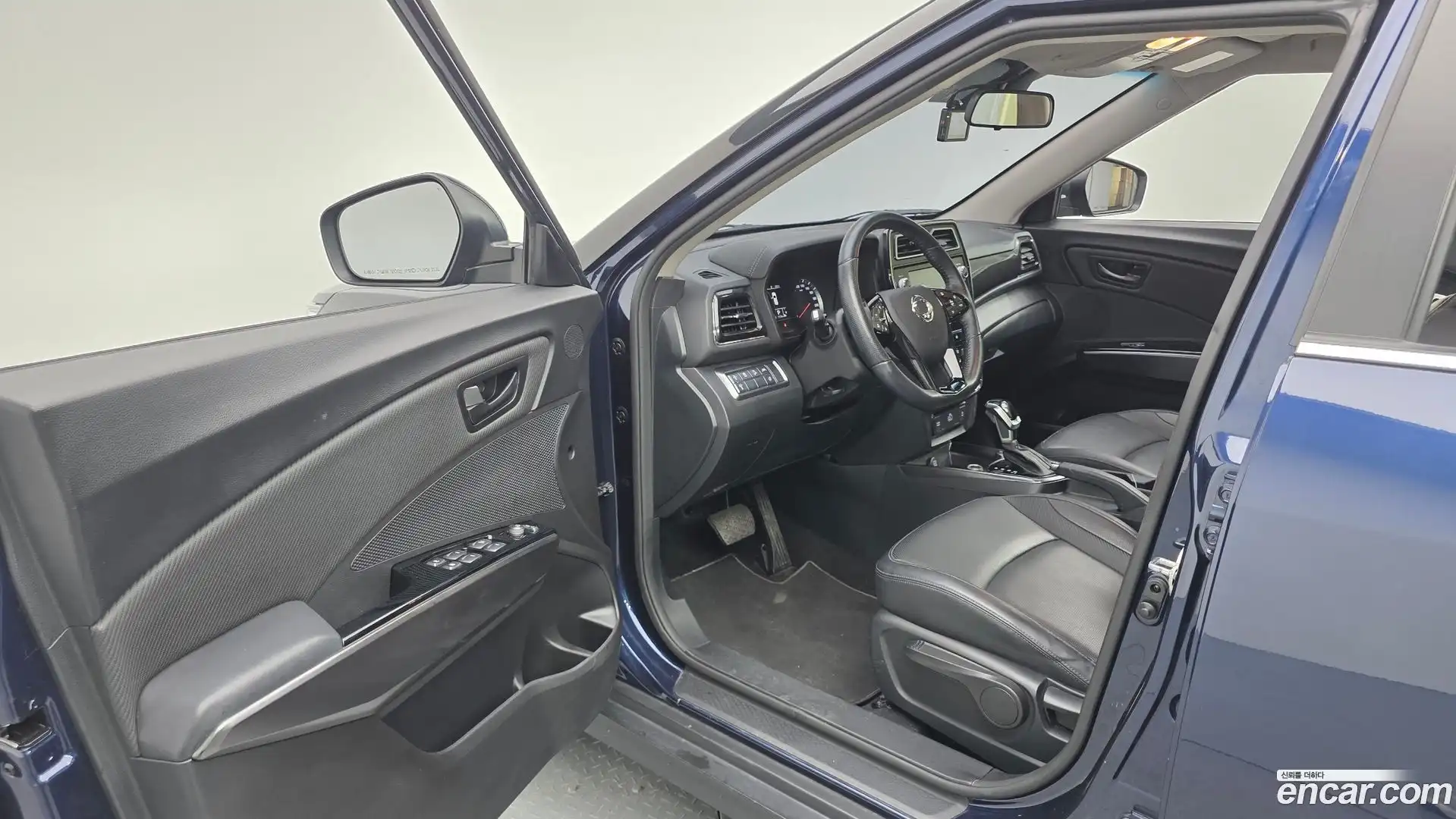 TIBOLI KG Mobility 2020.5-INNER-010