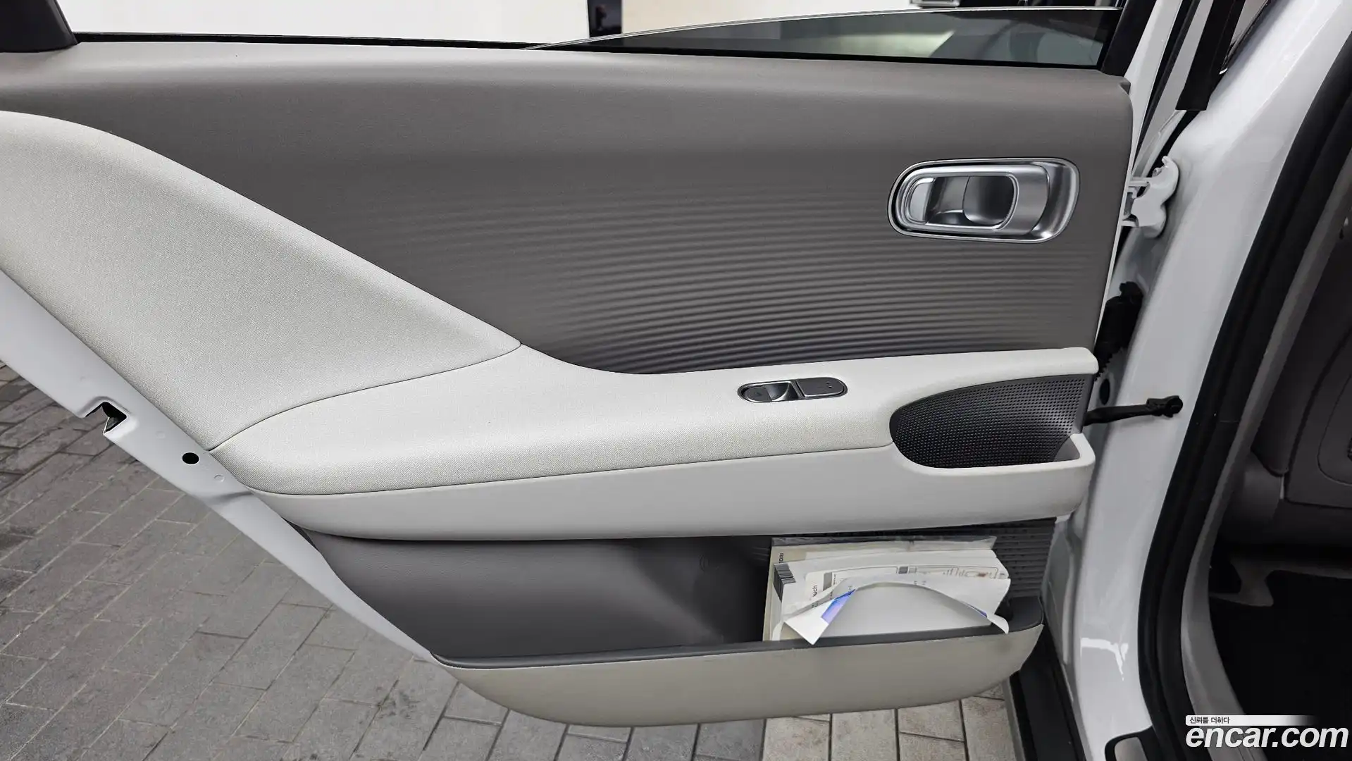 Ioniq6 Hyundai 2022.9-INNER-035