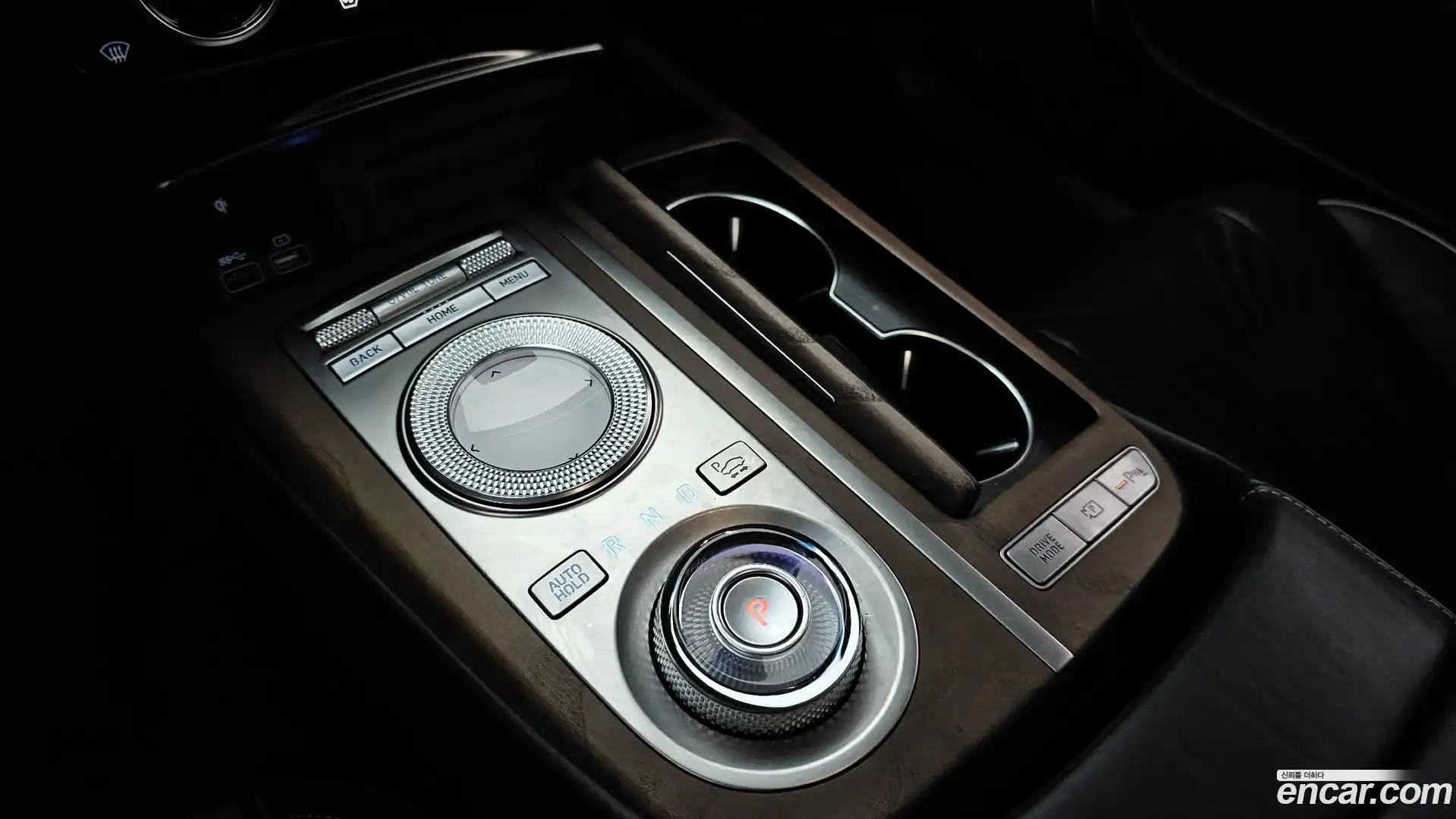 G80 Genesis 2021.2-INNER-009