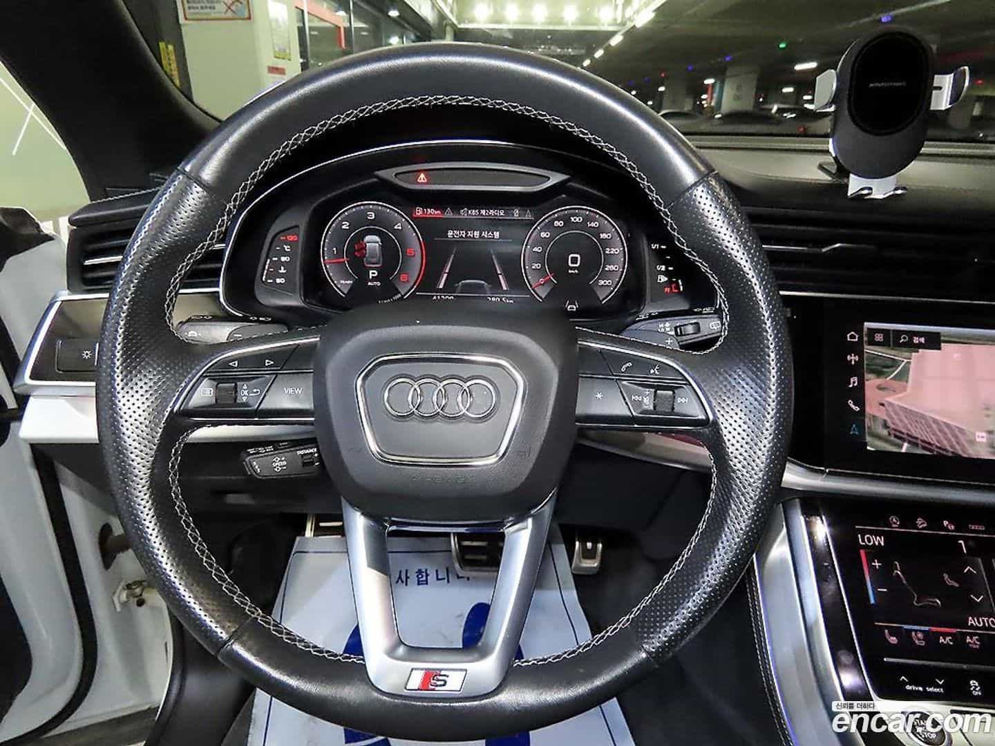 Q8 Audi 2021.8-INNER-008