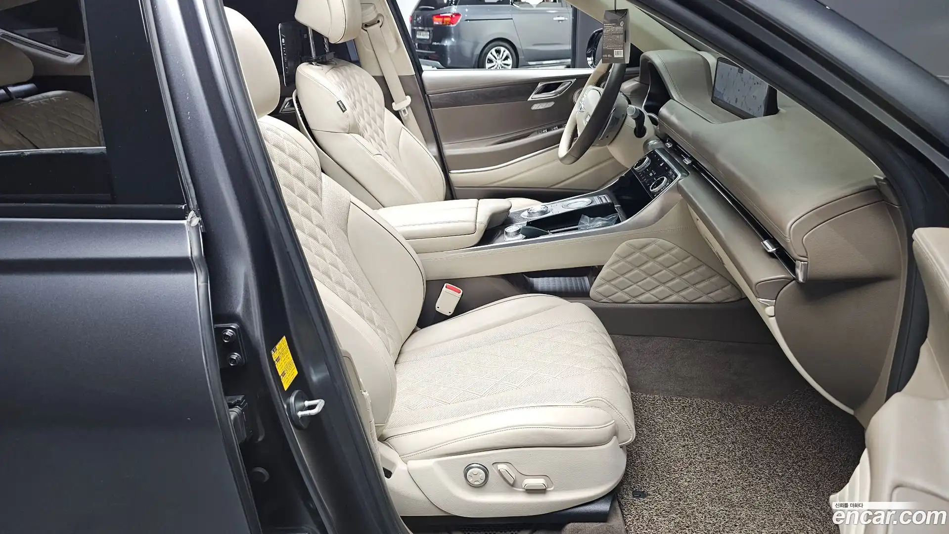 GV80 Genesis 2020.3-INNER-010