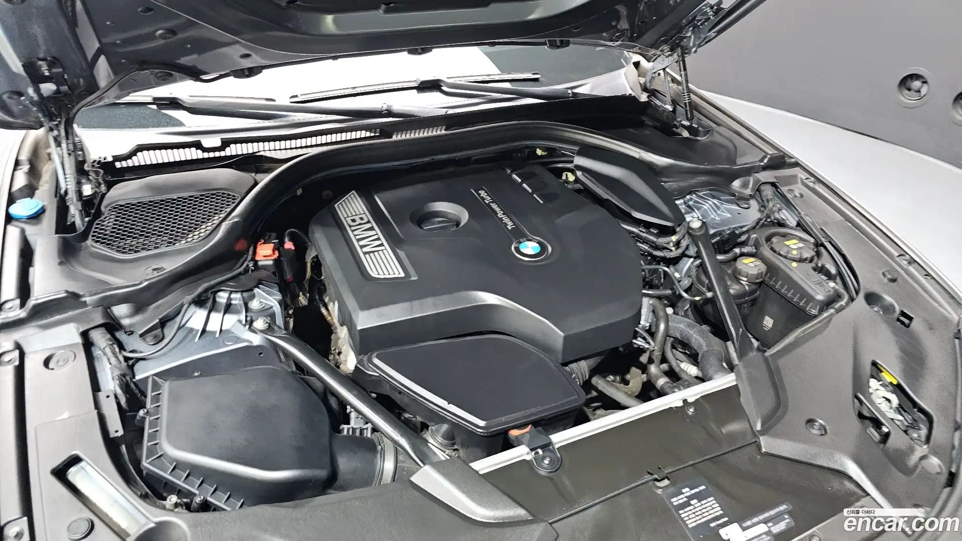 5-Series BMW 2017.8-OUTER-006
