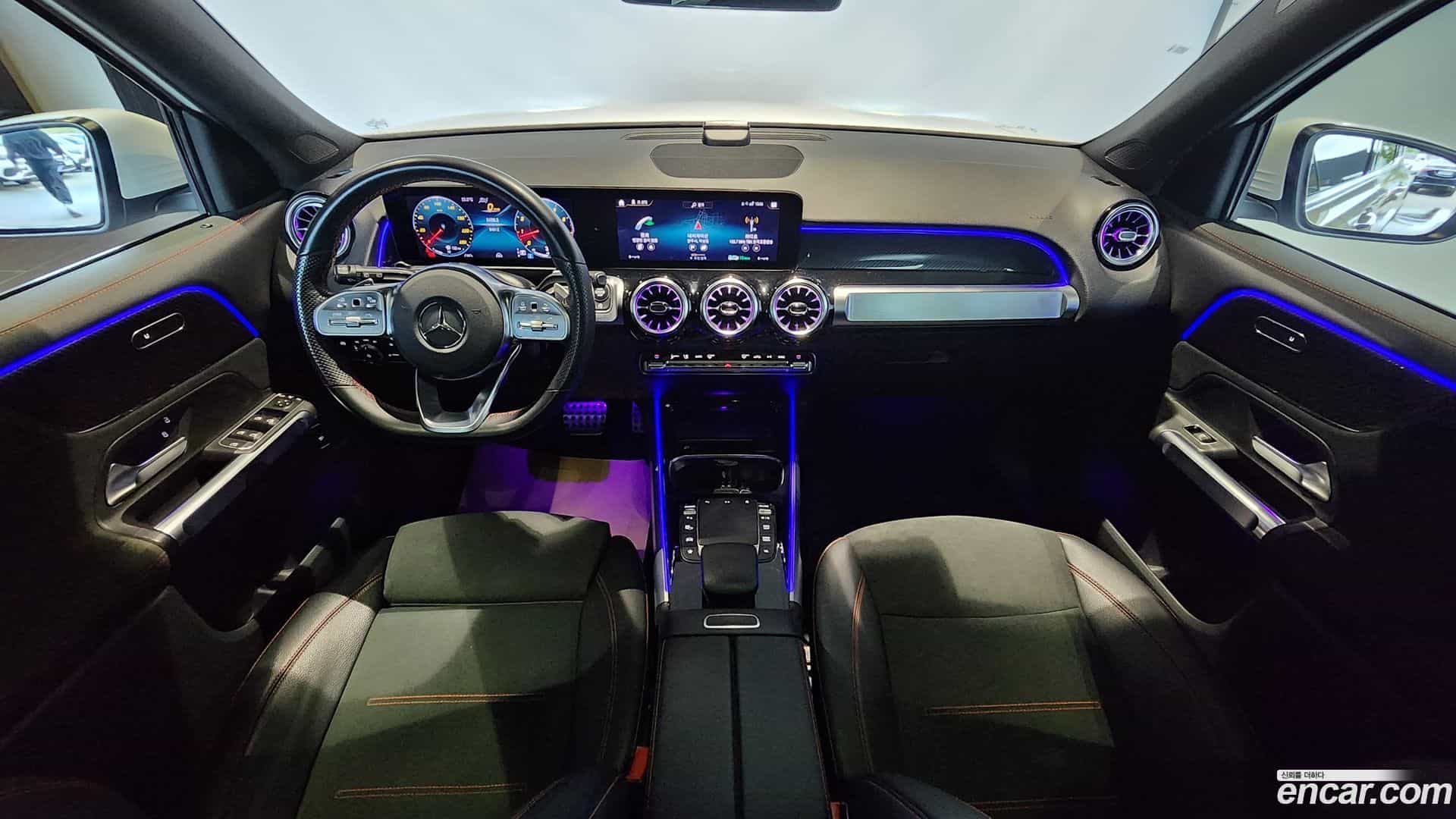 GLB-Class Mercedes-Benz 2022.6-INNER-007
