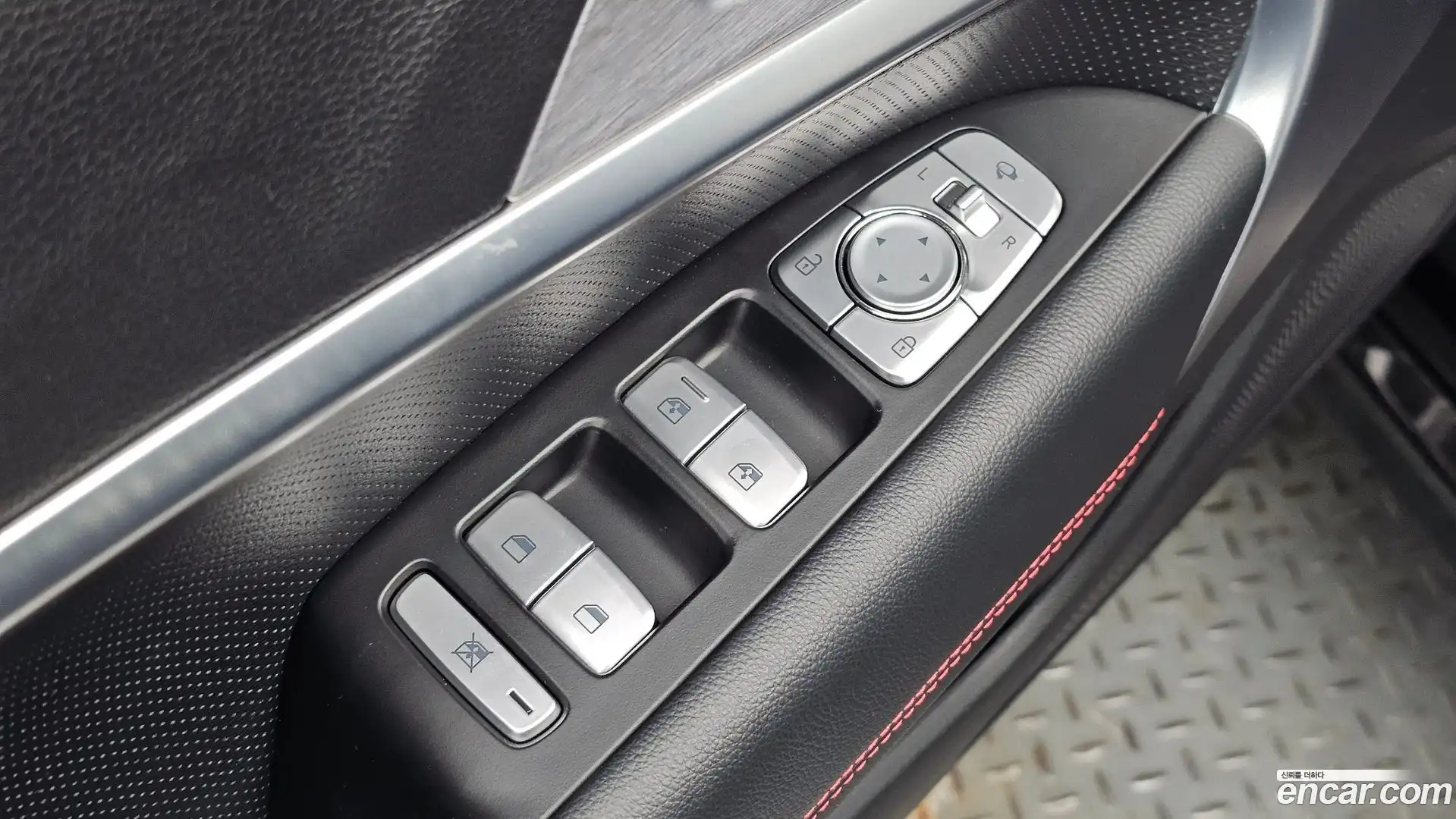 G70 Genesis 2019.3-OPTION-042