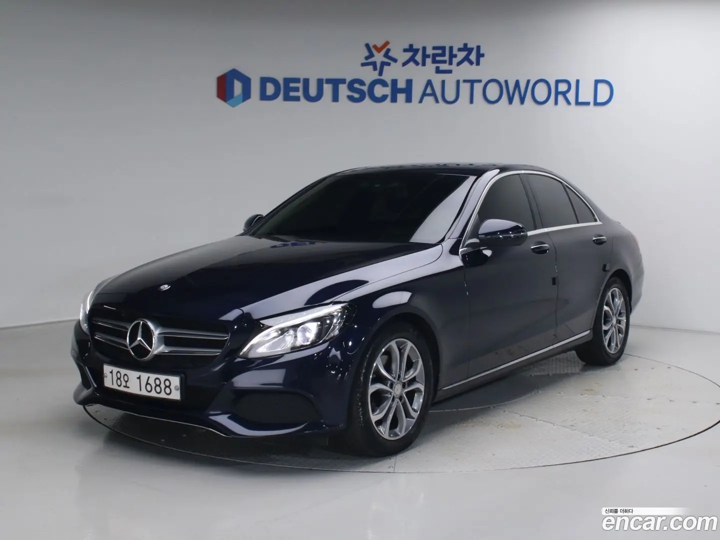Main__Slider__Photo:C-Class Mercedes-Benz 2016.11-0