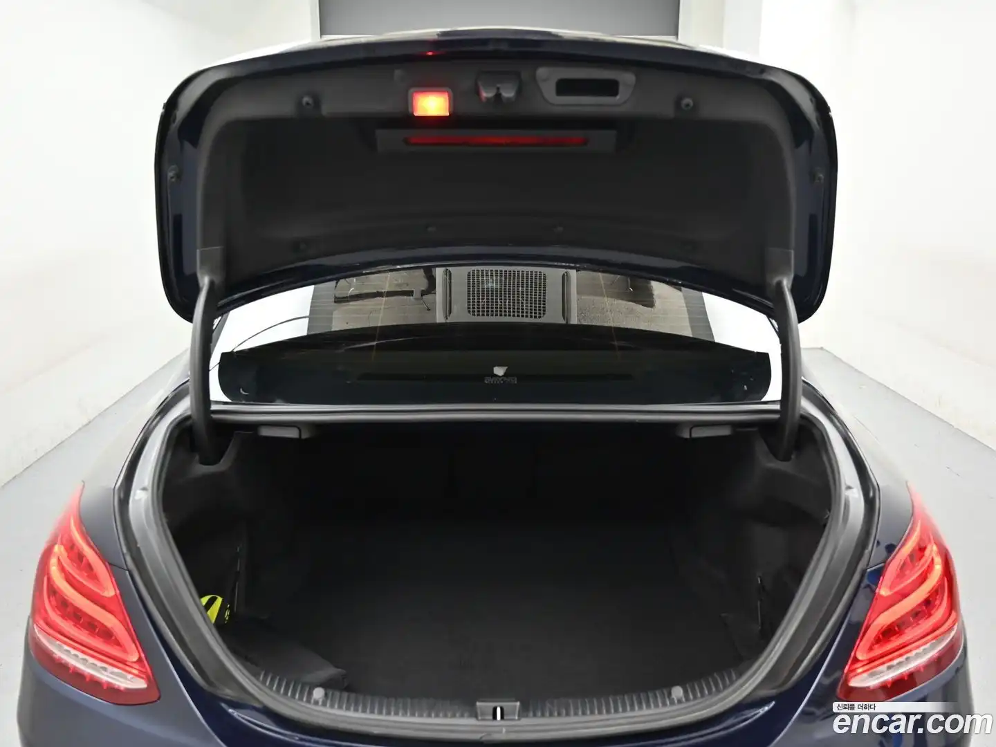 C-Class Mercedes-Benz 2016.11-OPTION-023