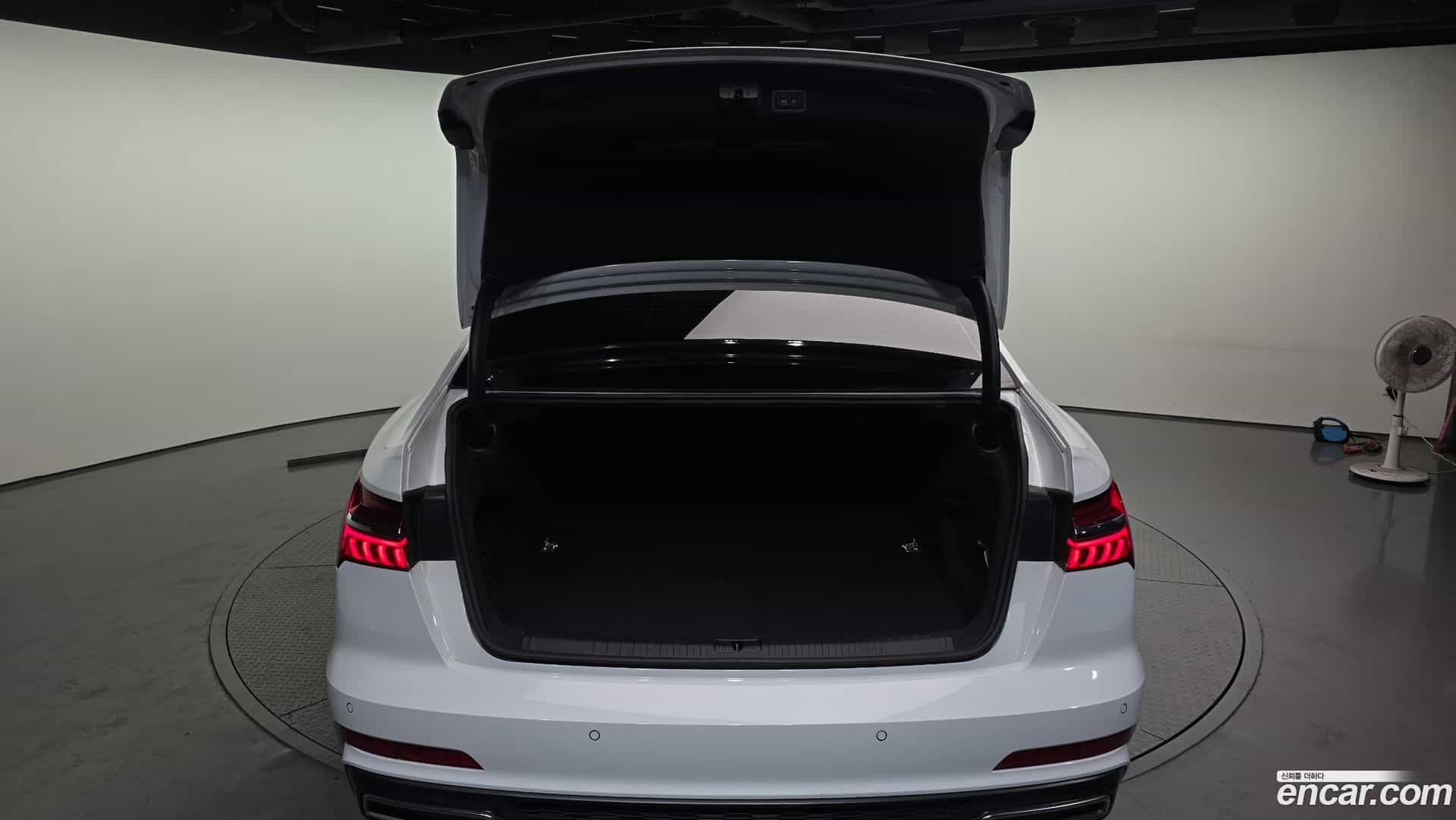 A6 Audi 2020.9-OPTION-024