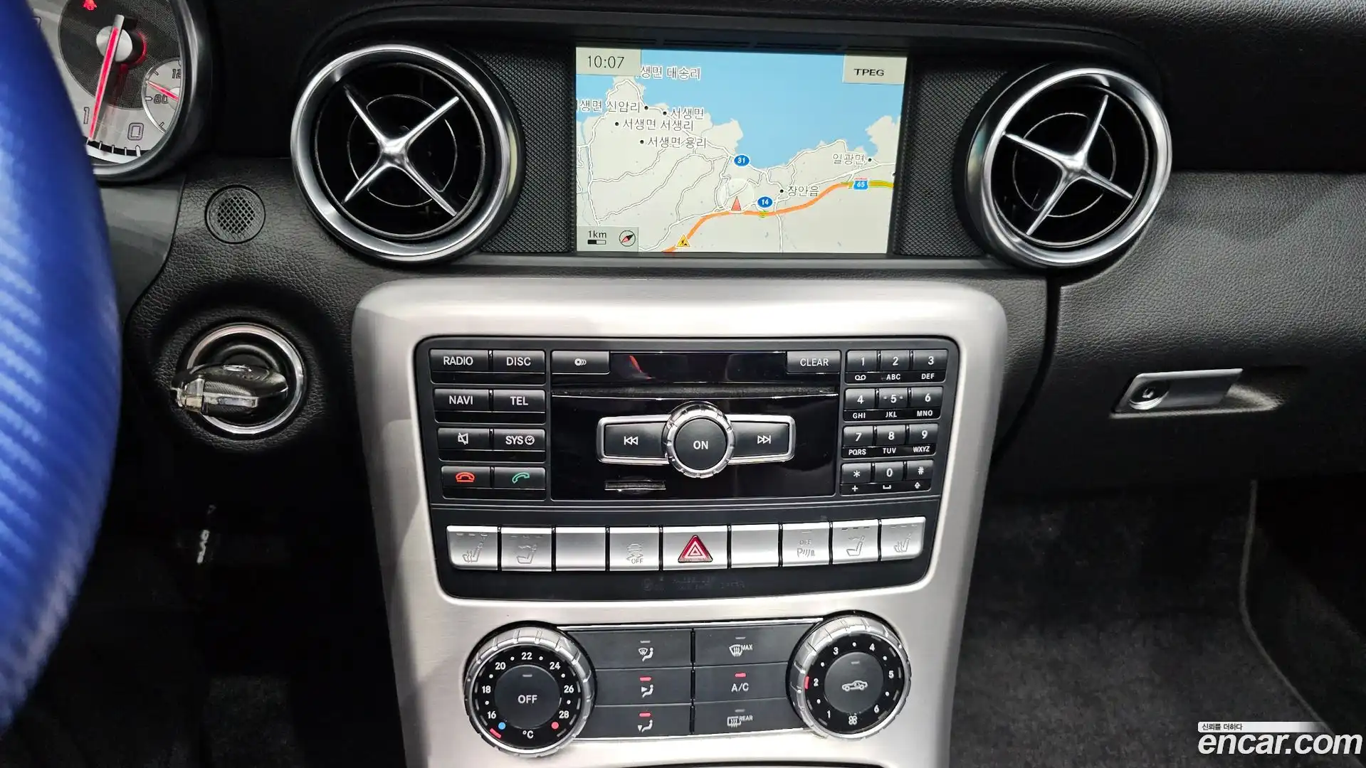 SLK-Class Mercedes-Benz 2015.3-OPTION-019