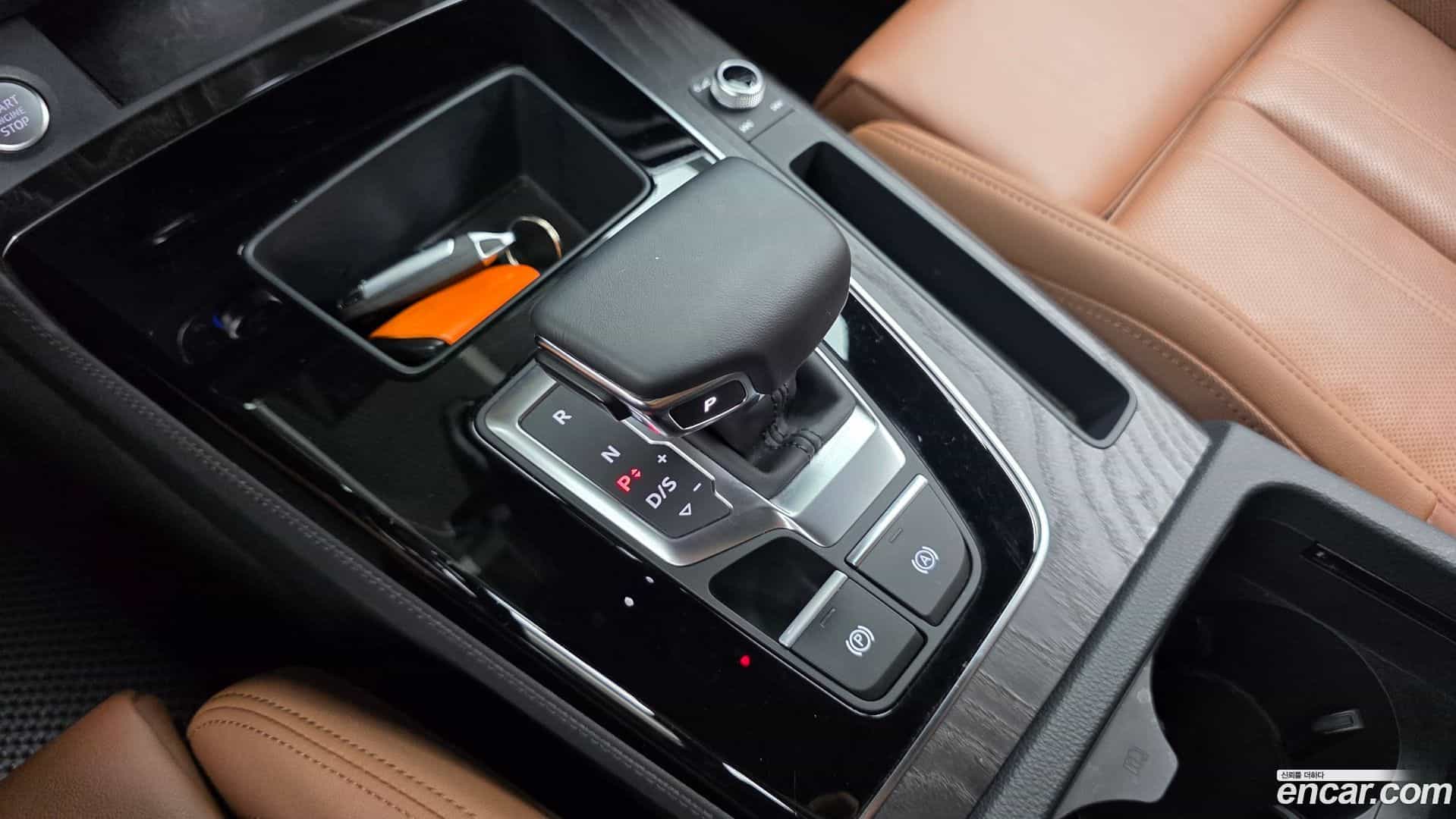 Q5 Audi 2023.0-INNER-009