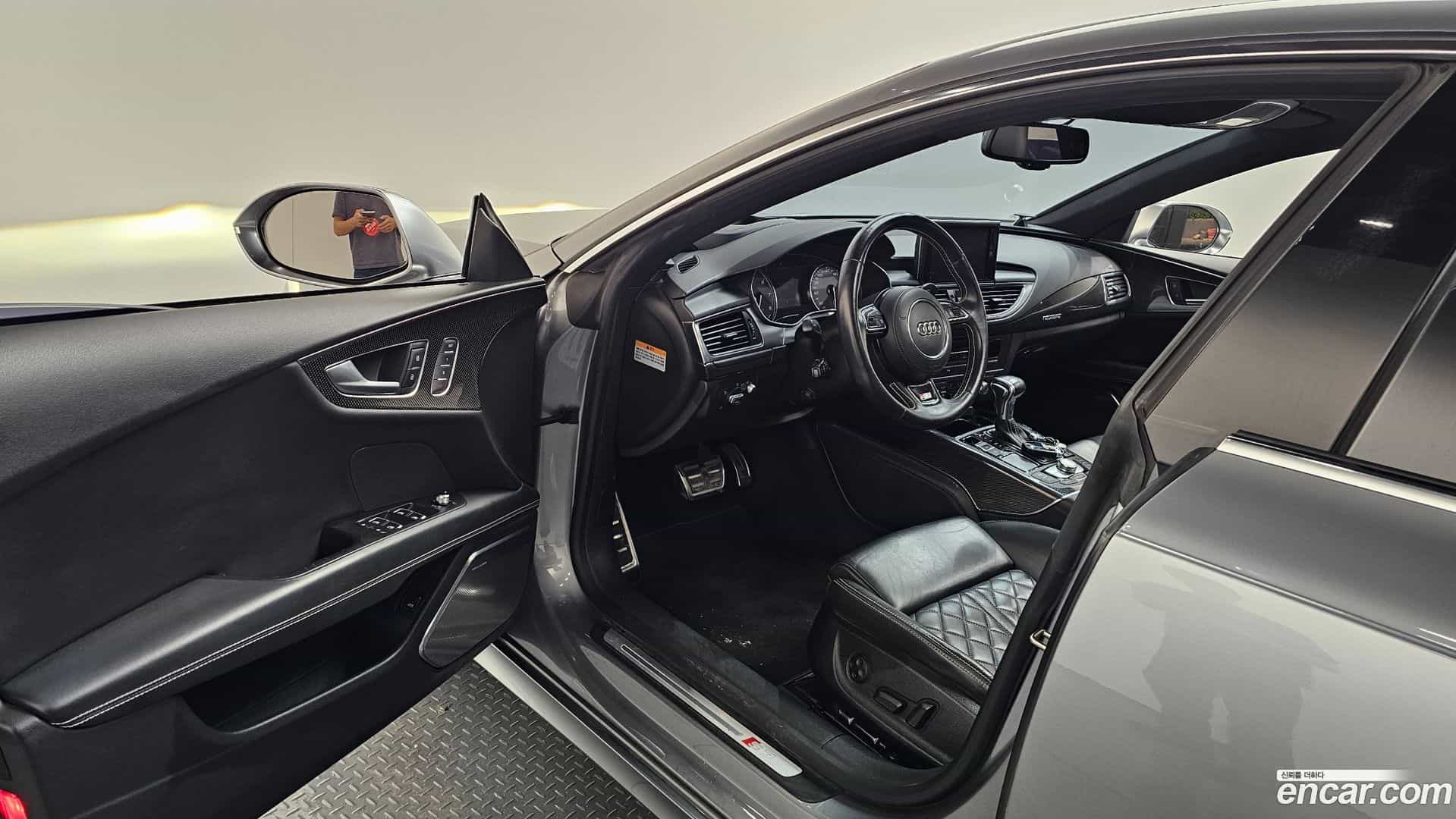 S7 Audi 2014.4-INNER-010