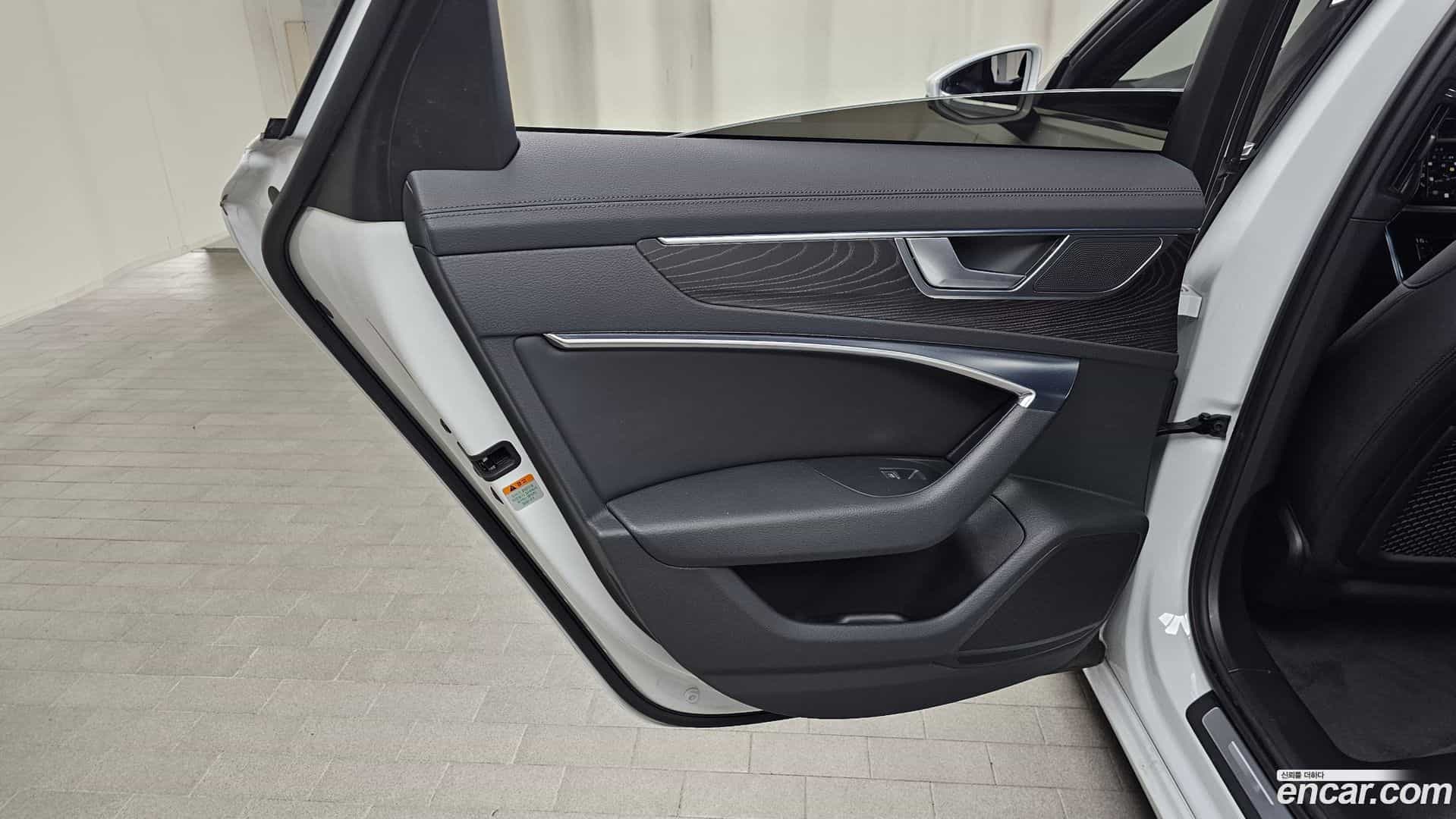 A6 Audi 2021.5-INNER-035