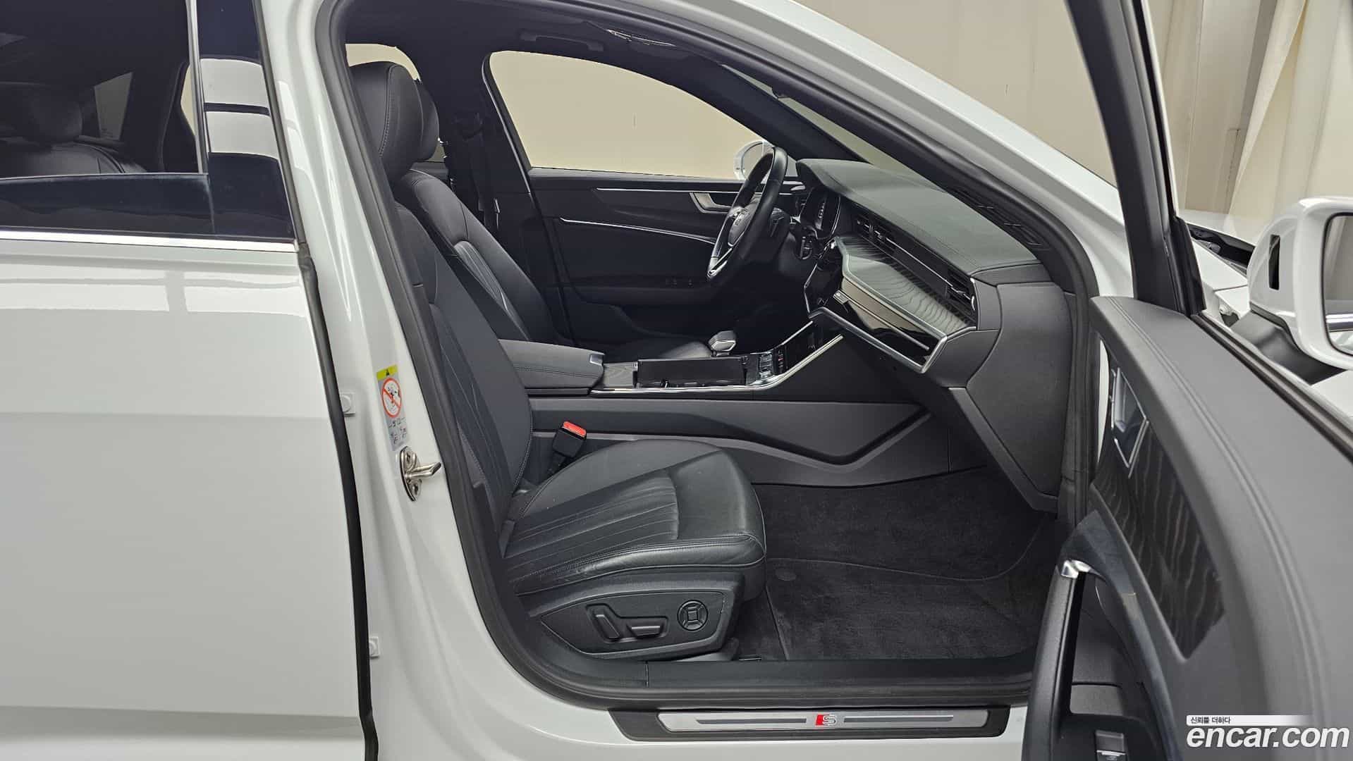 A6 Audi 2021.5-INNER-036