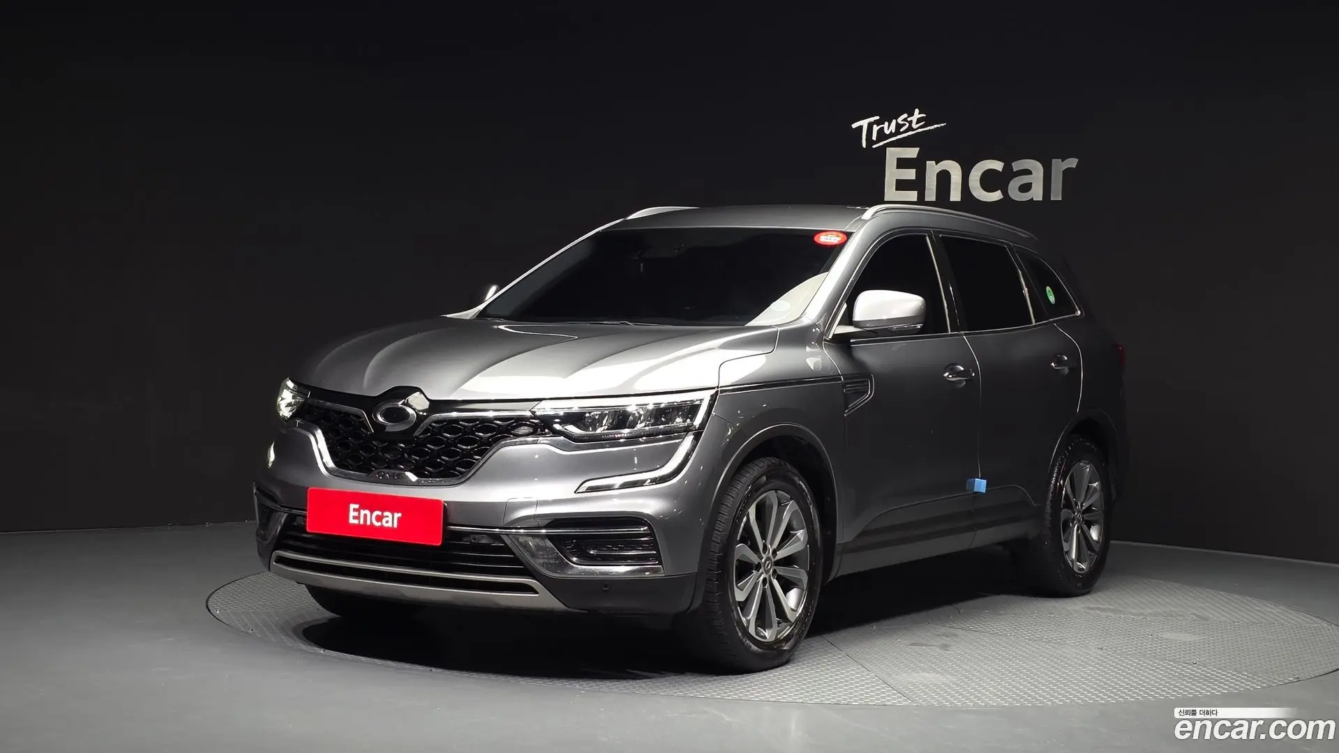 Main__Slider__Photo:QM6 Renault Korea 2022.1-0