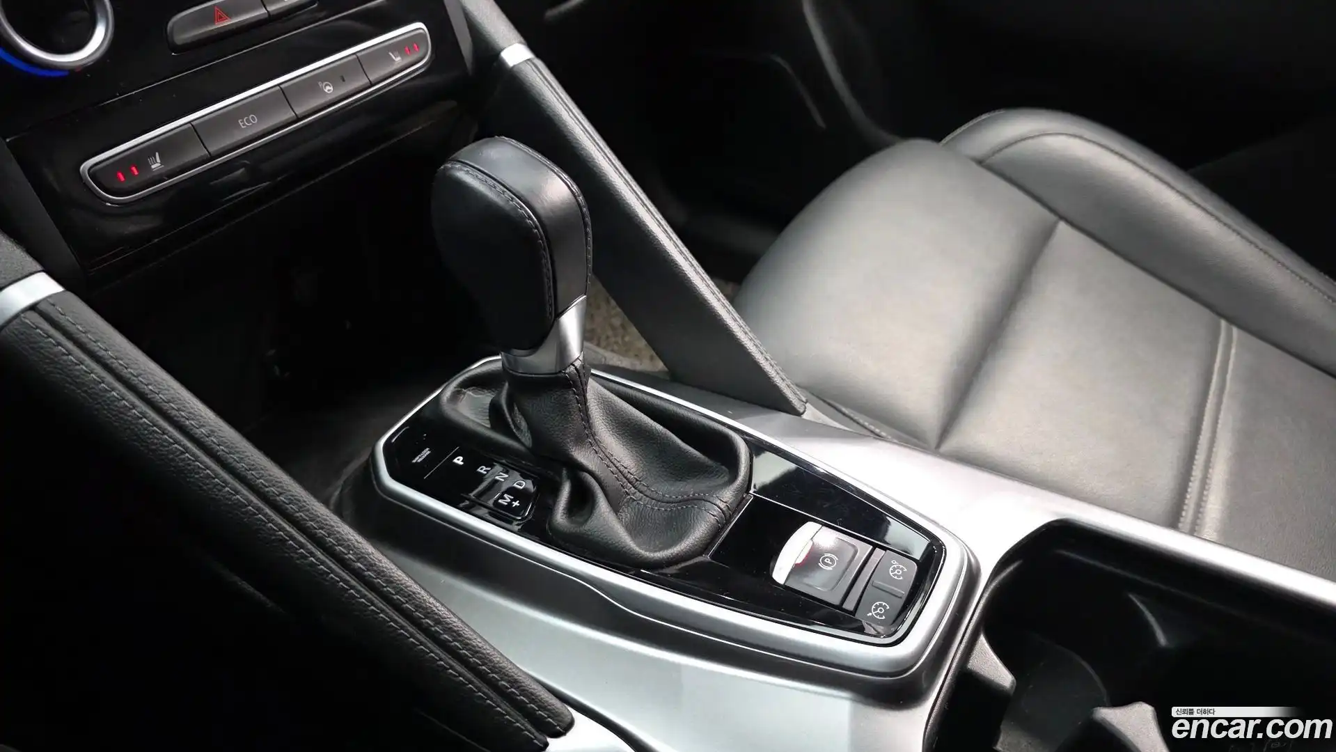 QM6 Renault Korea 2022.1-INNER-009