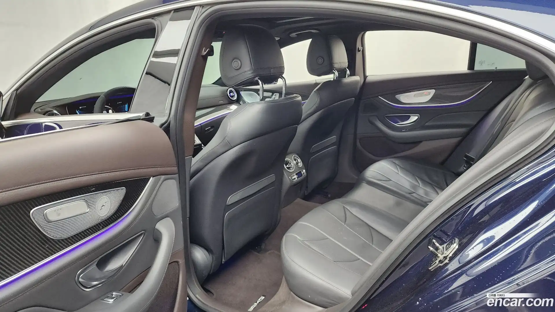 CLS-Class Mercedes-Benz 2021.2-INNER-036