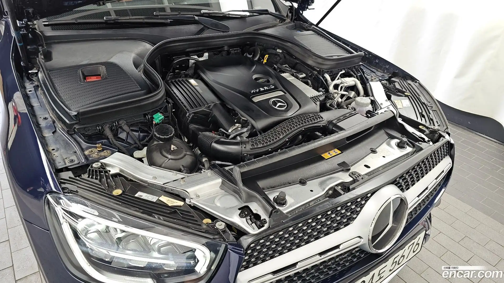 GLC-Class Mercedes-Benz 2023.4-OUTER-006