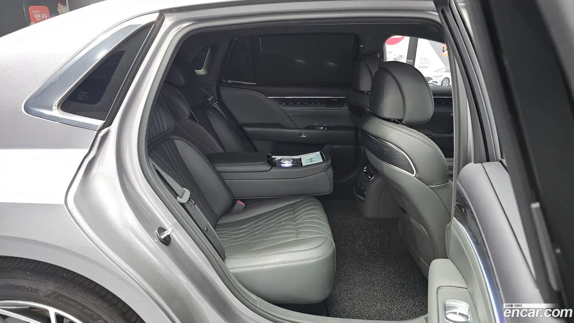 G90 Genesis 2022.6-INNER-036