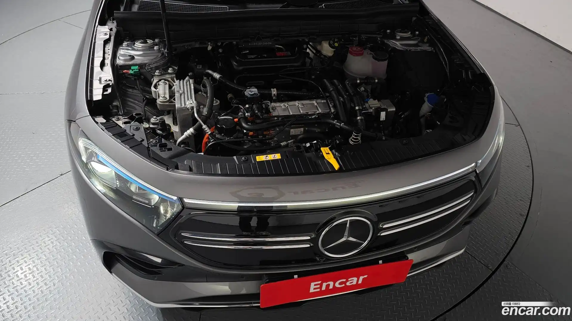 EQB Mercedes-Benz 2023.11-OUTER-006