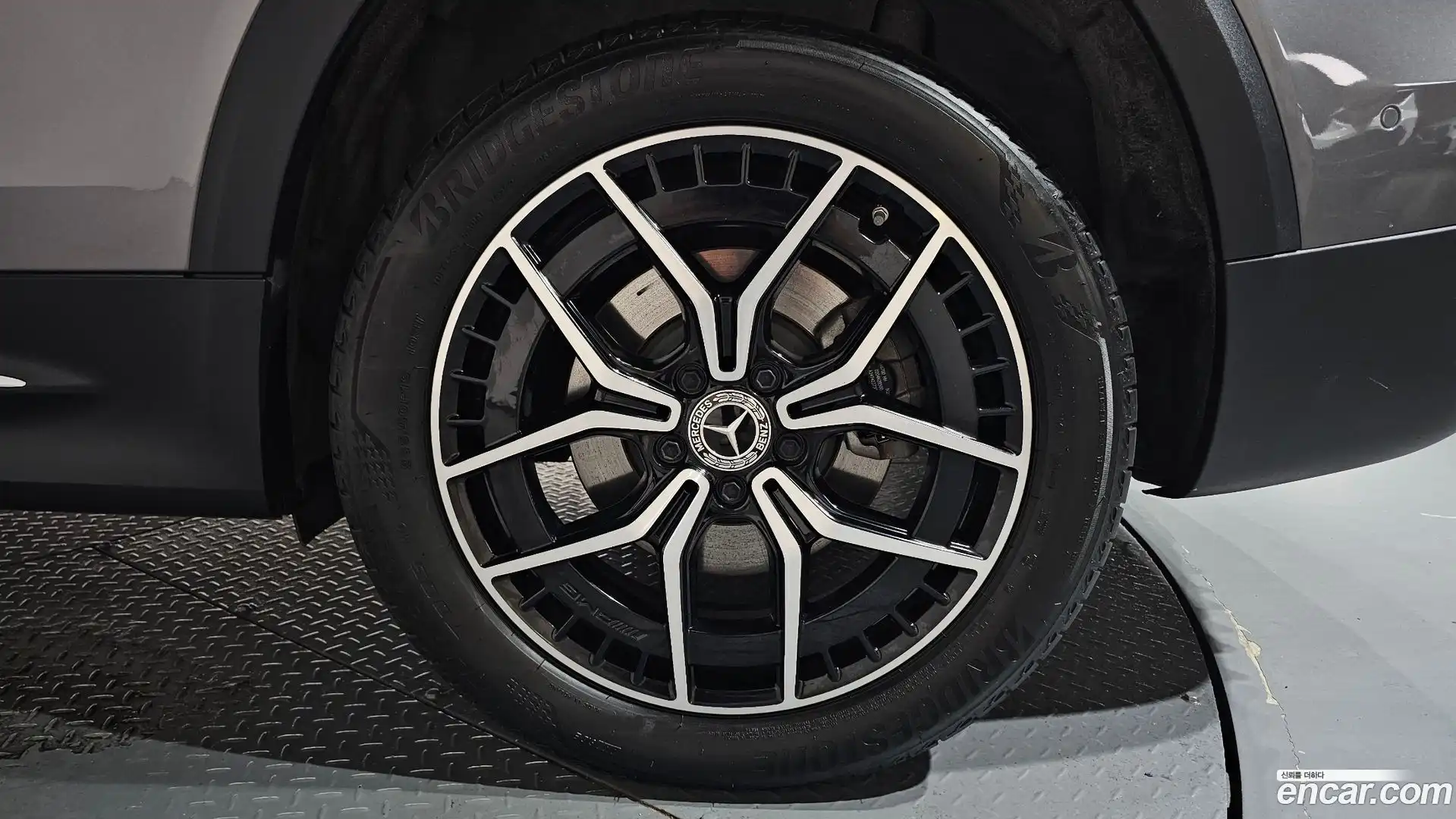 EQB Mercedes-Benz 2023.11-OUTER-031