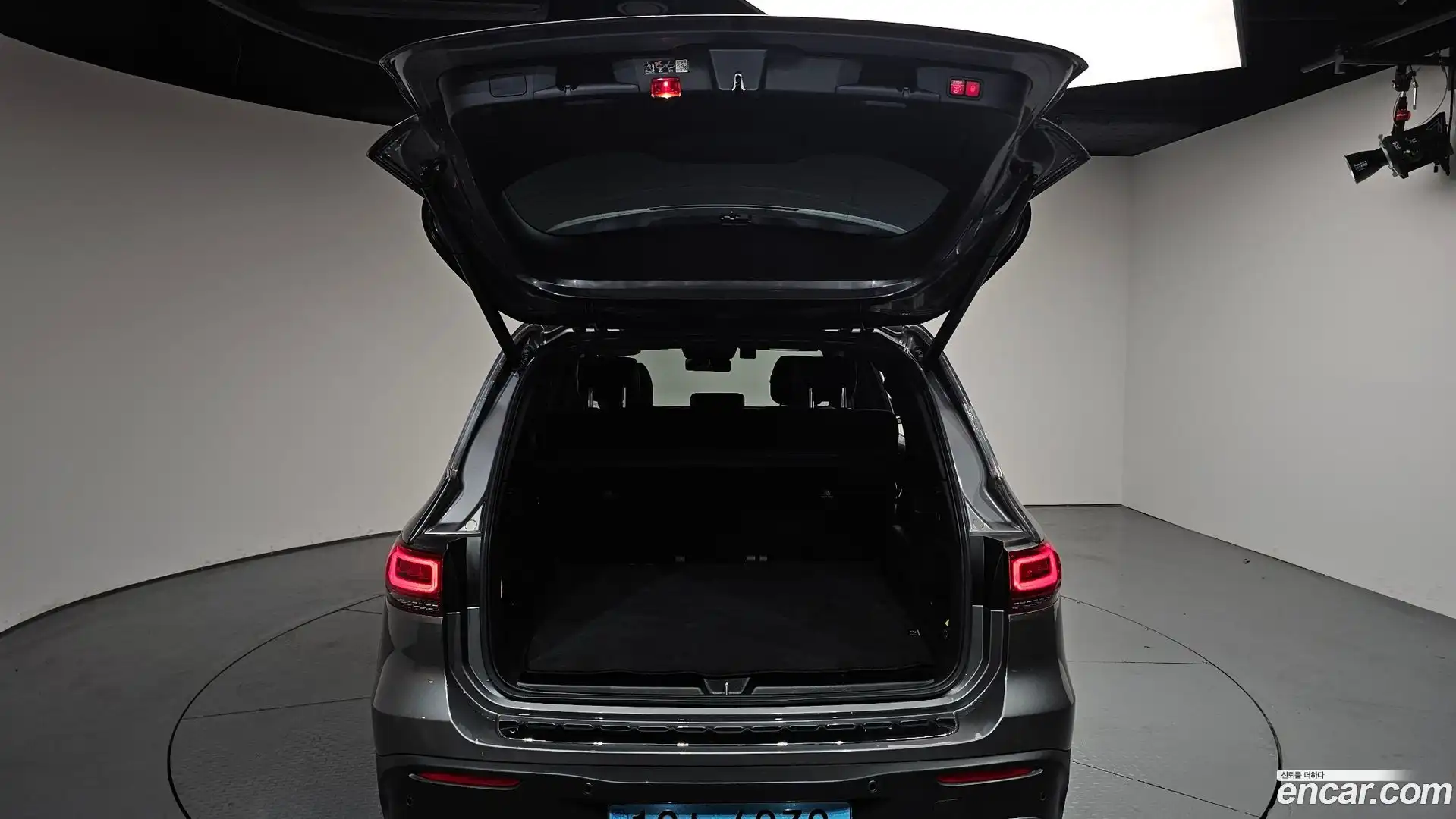 EQB Mercedes-Benz 2023.11-OPTION-045