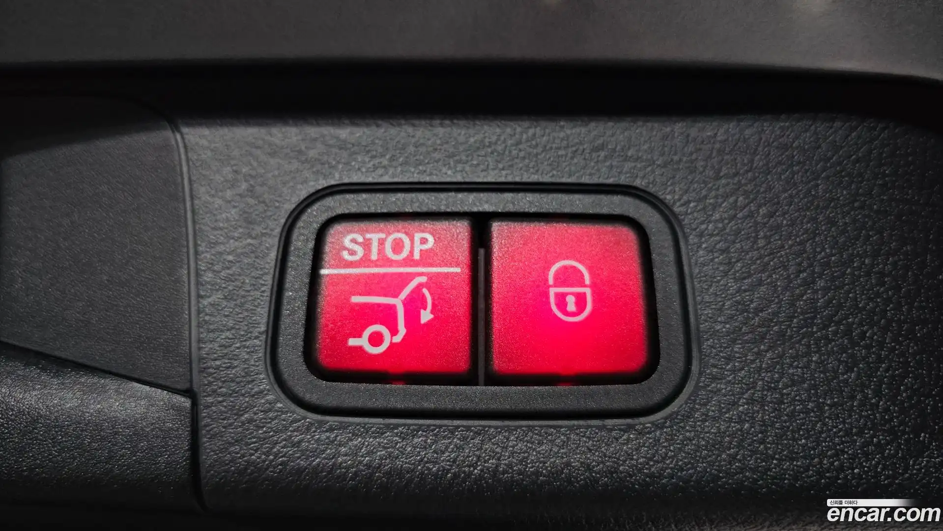 EQB Mercedes-Benz 2023.11-OPTION-046