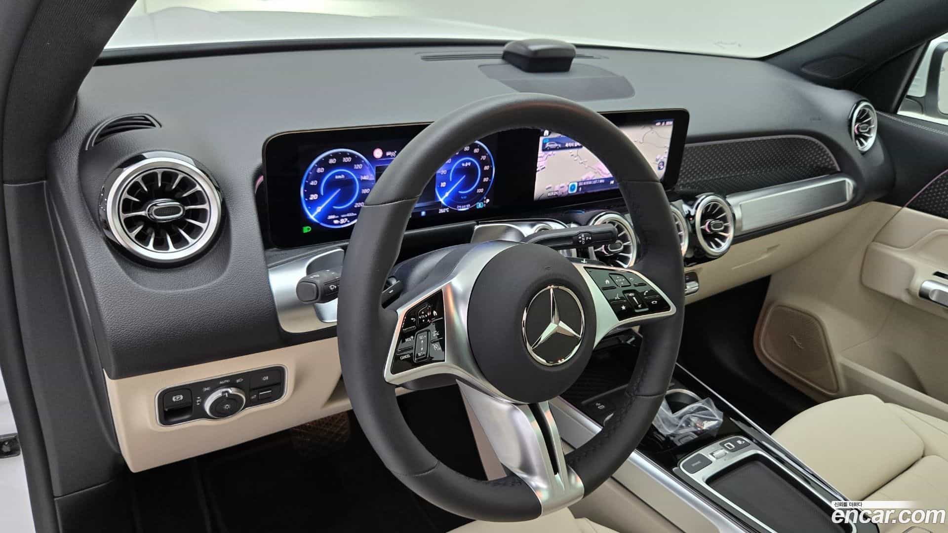 EQB Mercedes-Benz 2025.8-OPTION-017