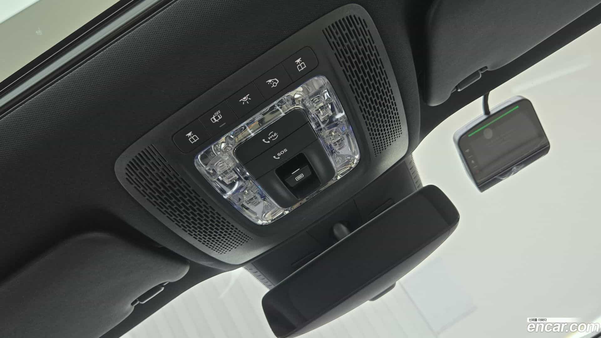 EQB Mercedes-Benz 2025.8-OPTION-021