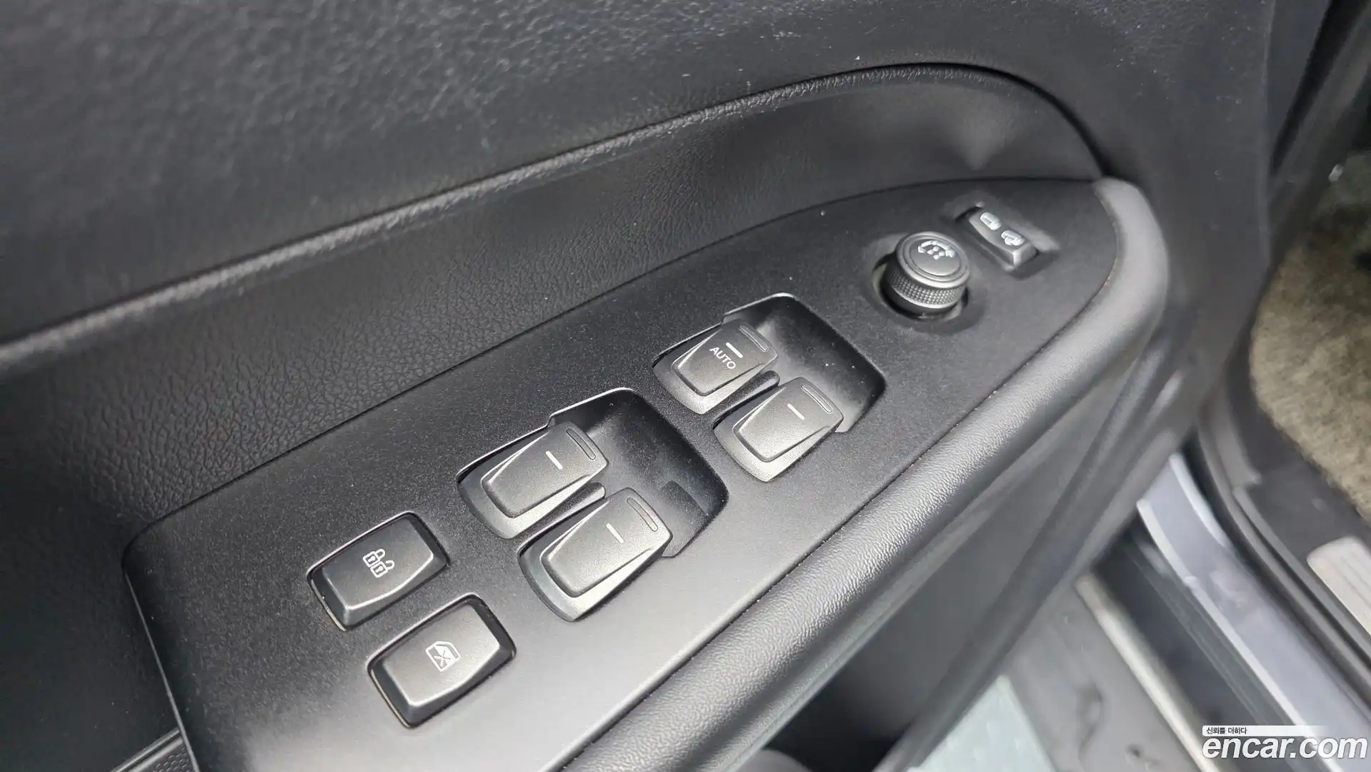 Rexton KG Mobility 2020.6-OPTION-016