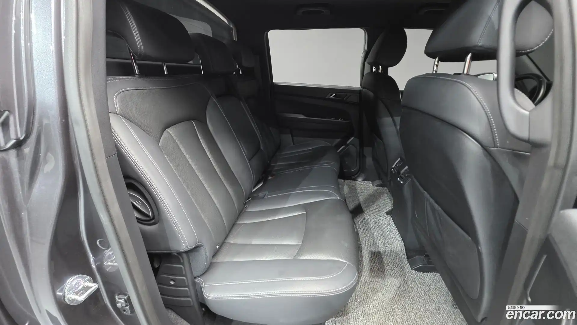 Rexton KG Mobility 2020.6-OPTION-042