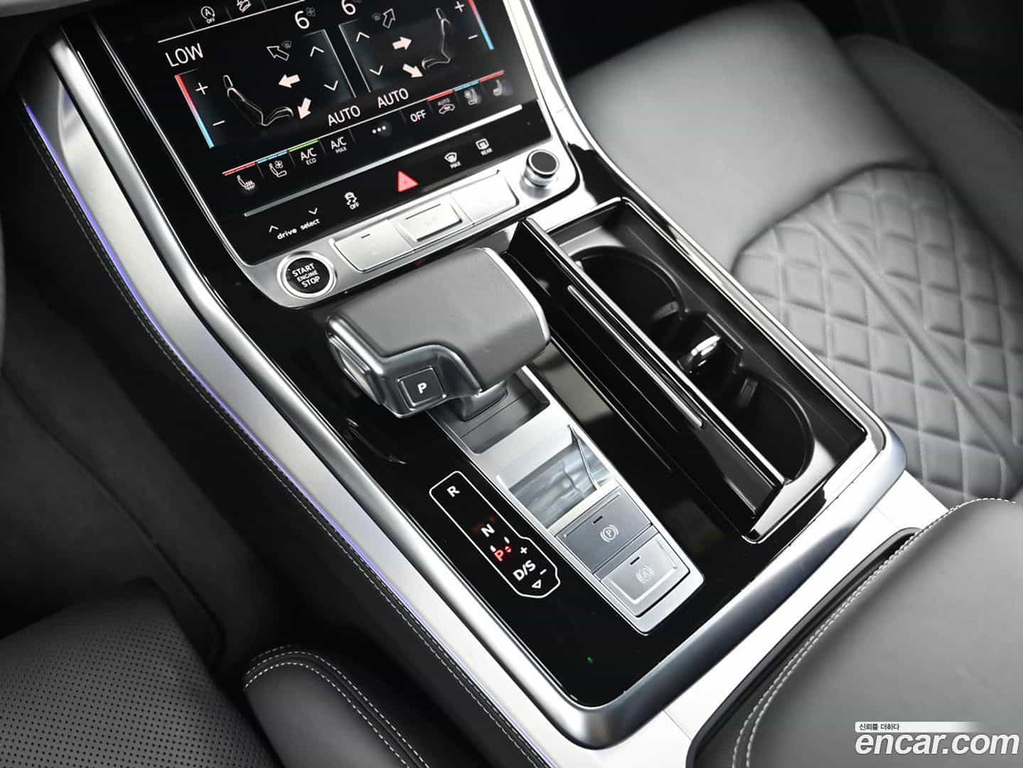 Q7 Audi 2025.9-INNER-009