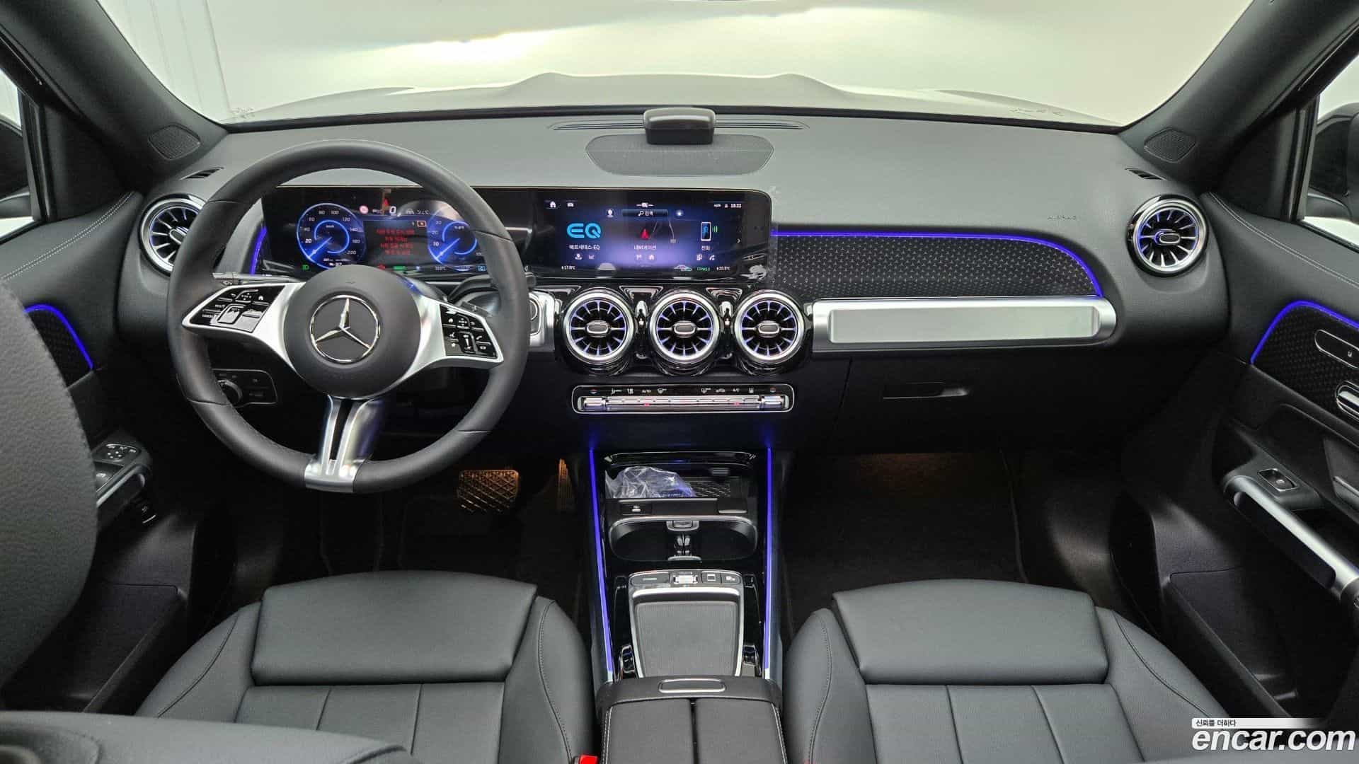 EQB Mercedes-Benz 2025.8-INNER-007