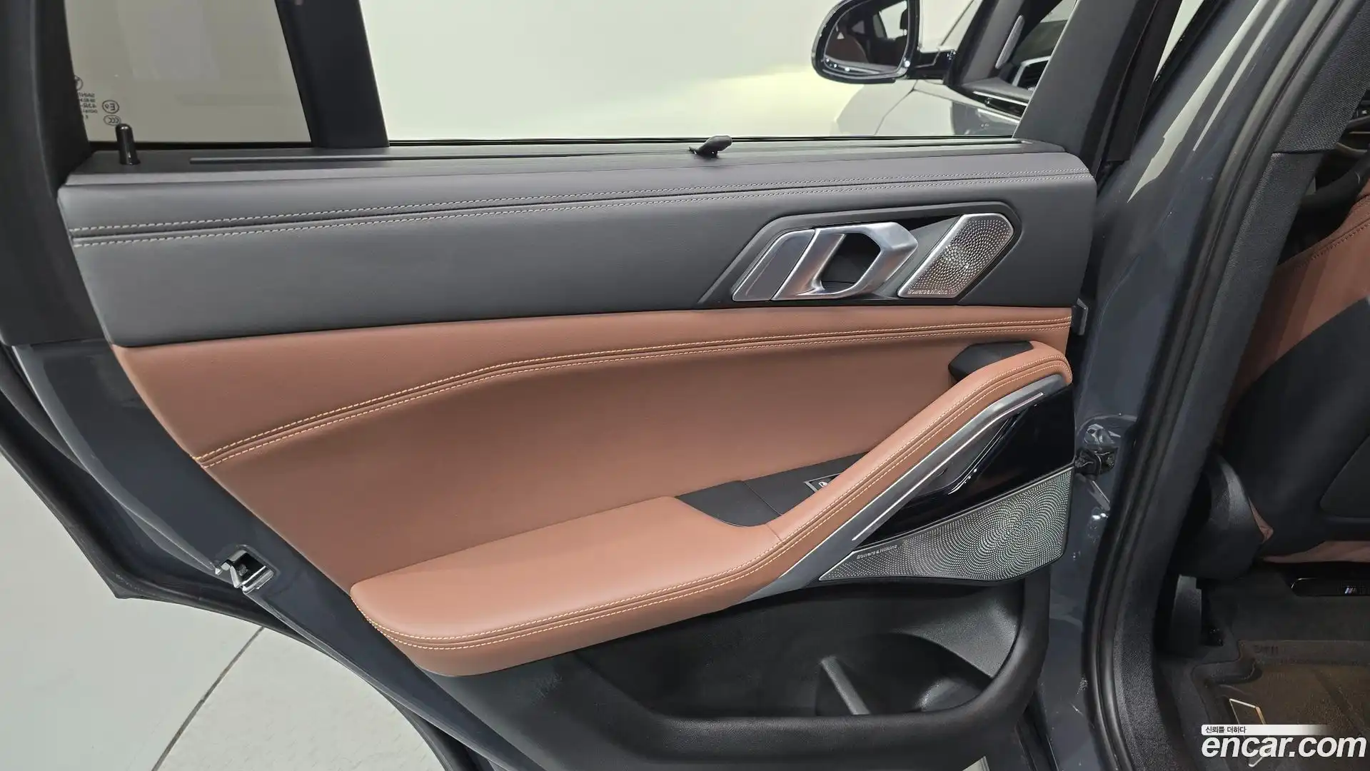 X6 BMW 2023.2-INNER-035