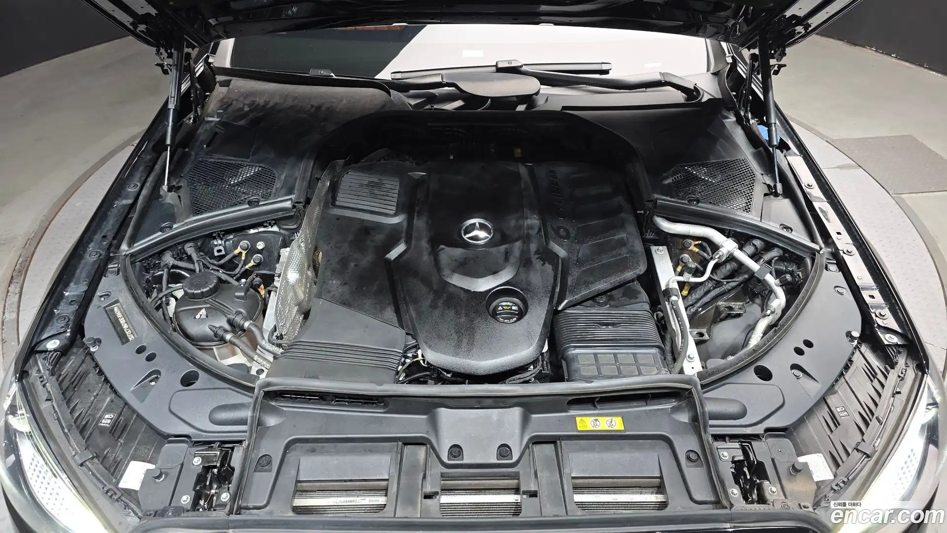 S-Class Mercedes-Benz 2022.4-OUTER-006