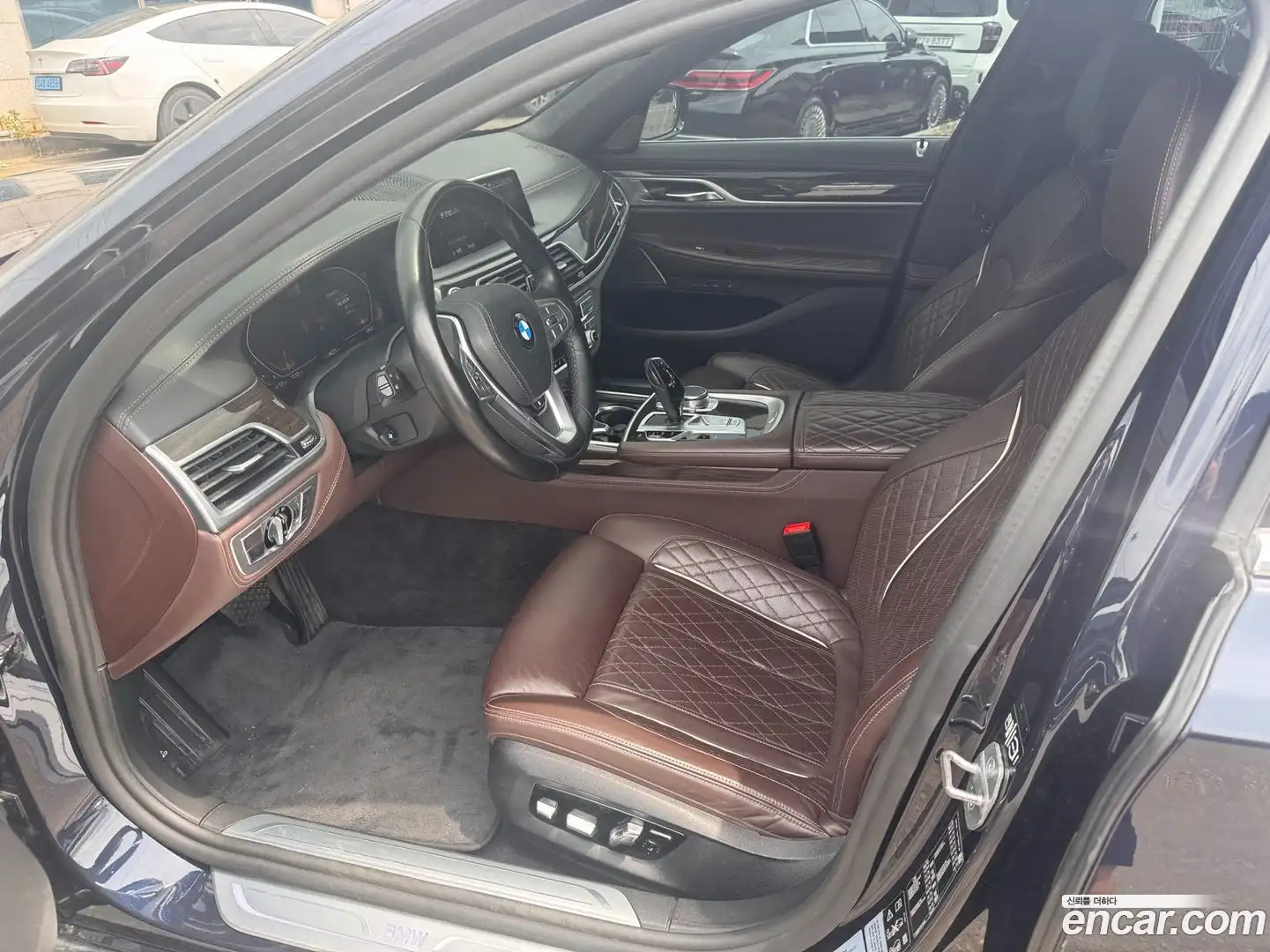 7-Series BMW 2019.6-OUTER-005