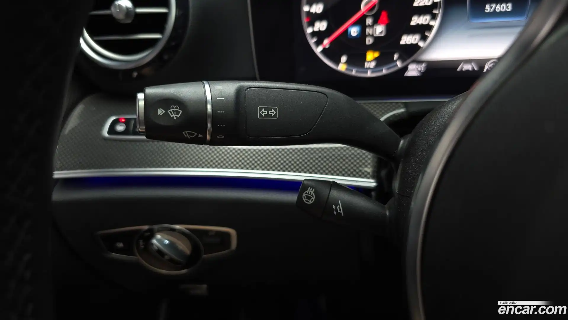 E-Class Mercedes-Benz 2020.1-OPTION-043