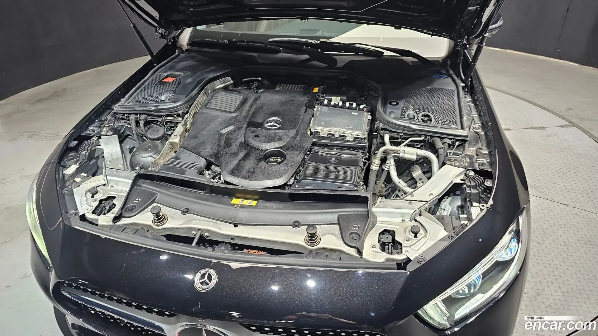 CLS-Class Mercedes-Benz 2019.0-OUTER-006