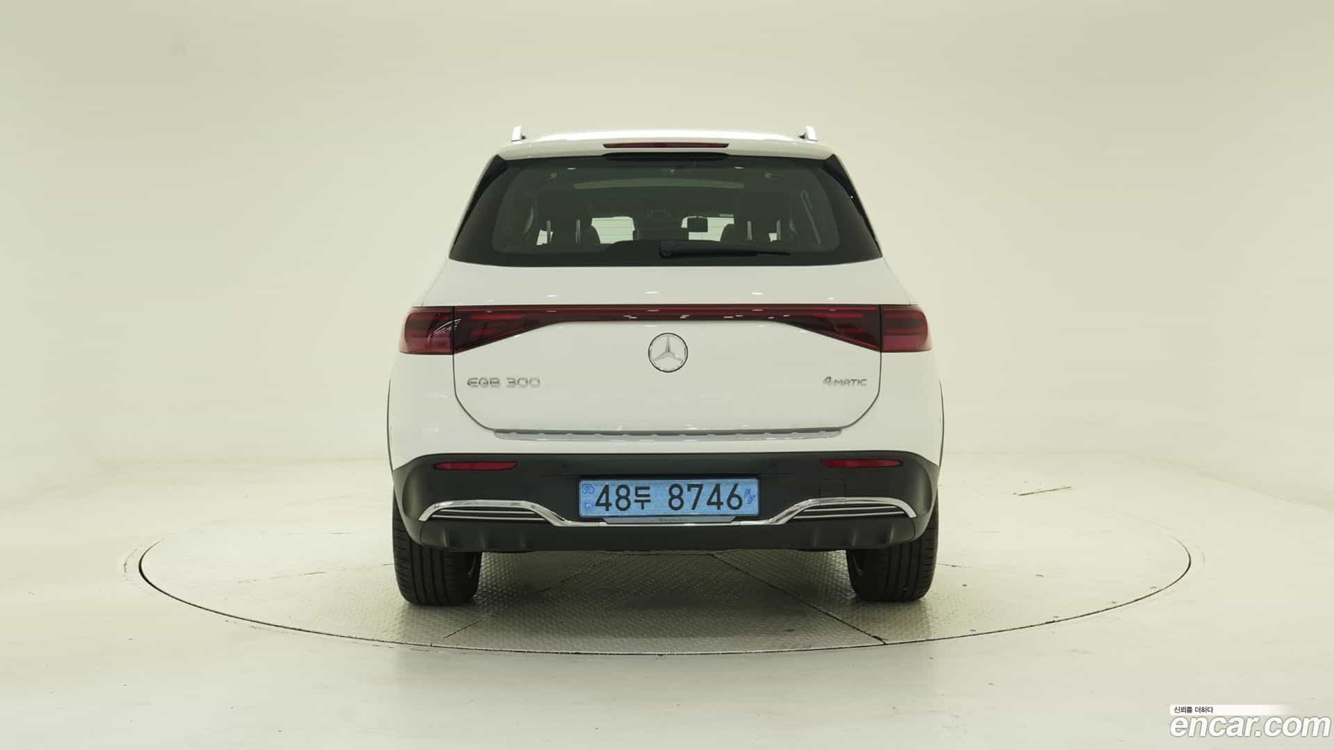EQB Mercedes-Benz 2025.8-OUTER-004