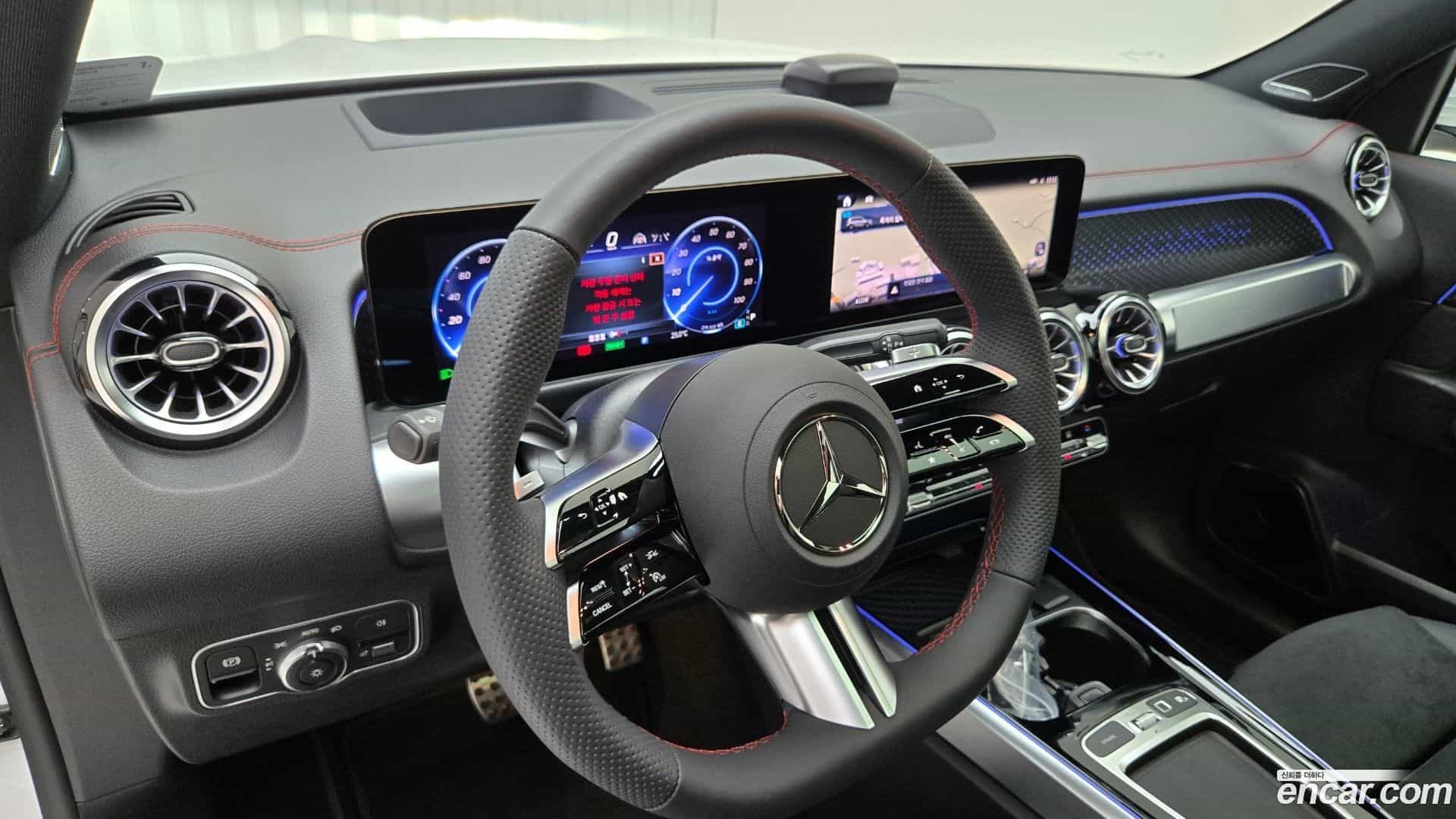 EQB Mercedes-Benz 2025.8-OPTION-017