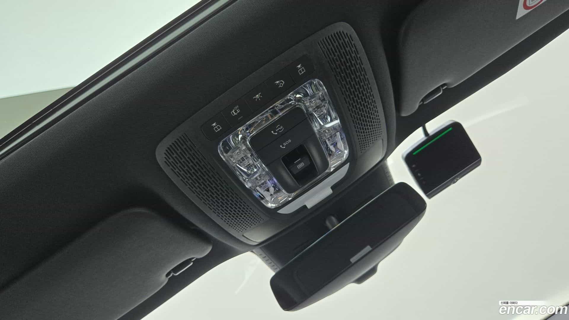 EQB Mercedes-Benz 2025.8-OPTION-021