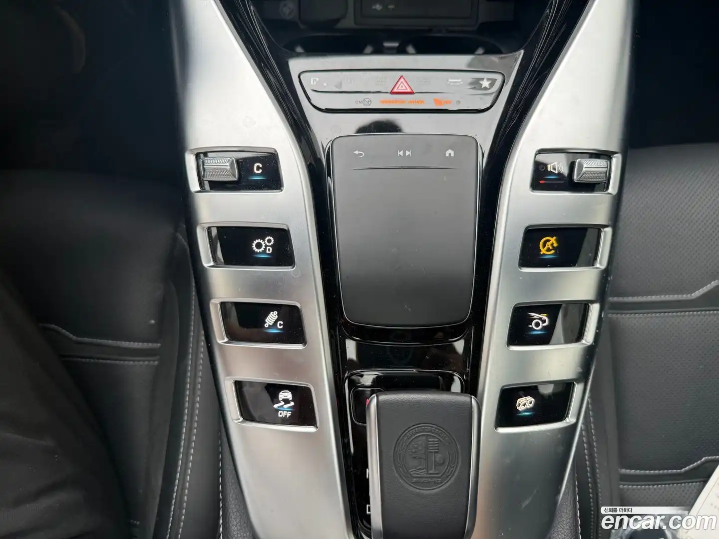 AMG GT Mercedes-Benz 2022.6-INNER-010