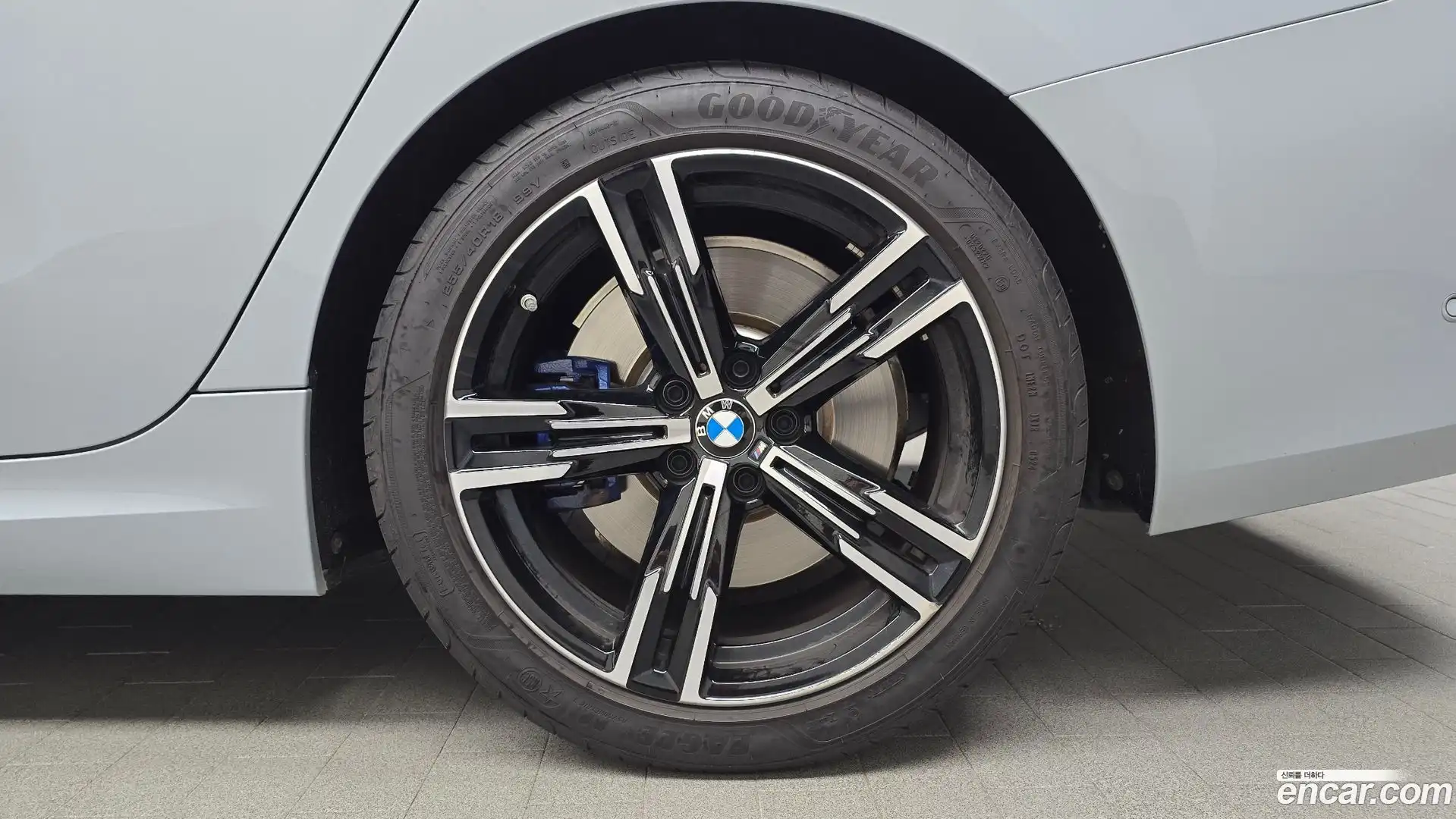 3-Series BMW 2024.5-OUTER-031