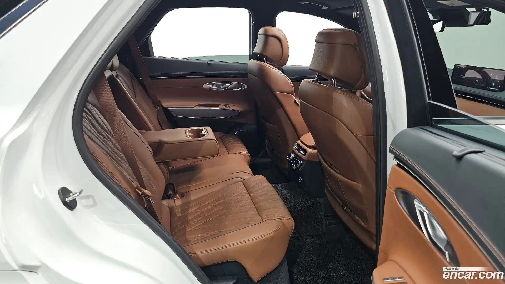 GV70 Genesis 2021.10-INNER-036