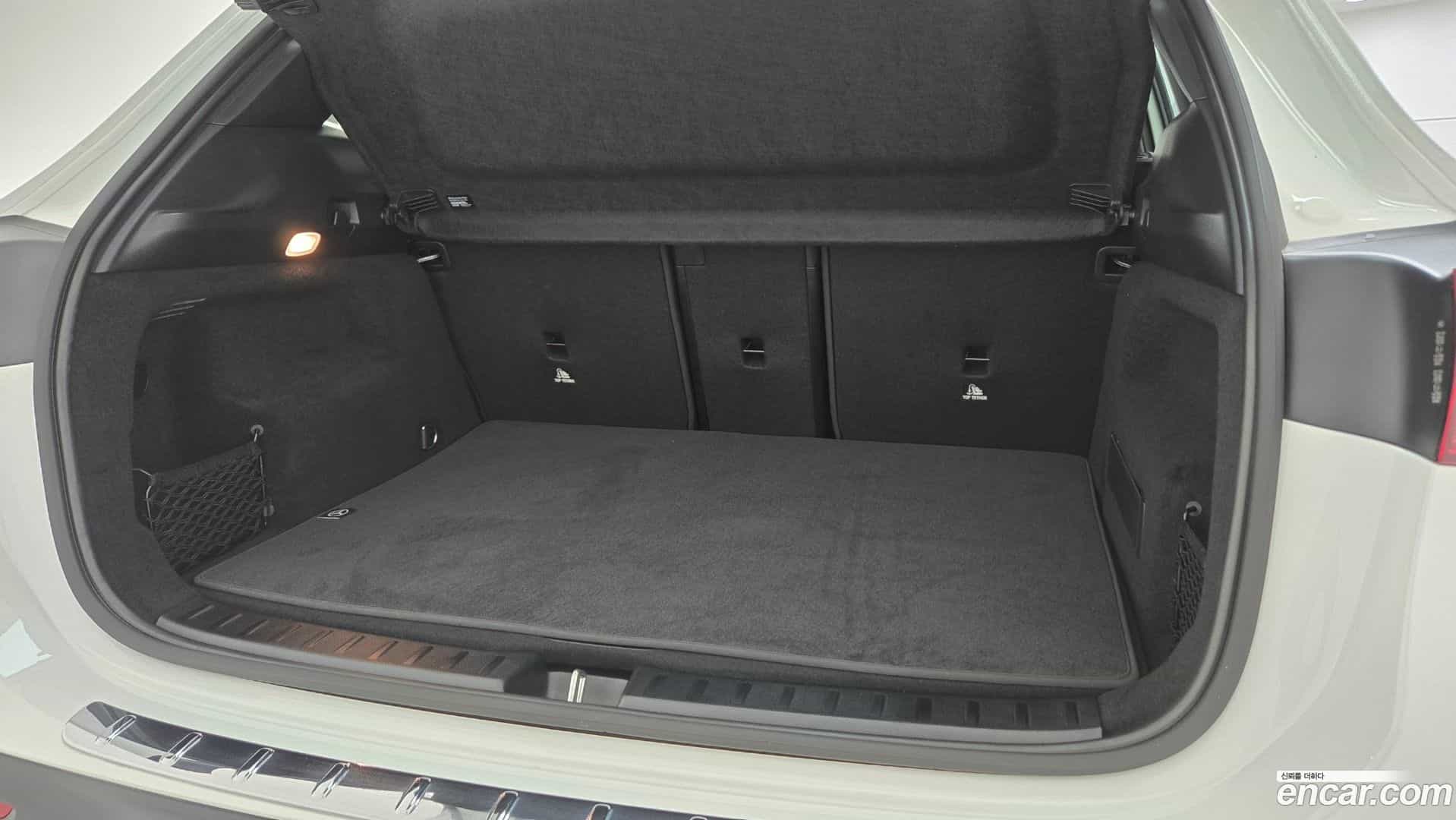 EQA Mercedes-Benz 2025.9-OPTION-015