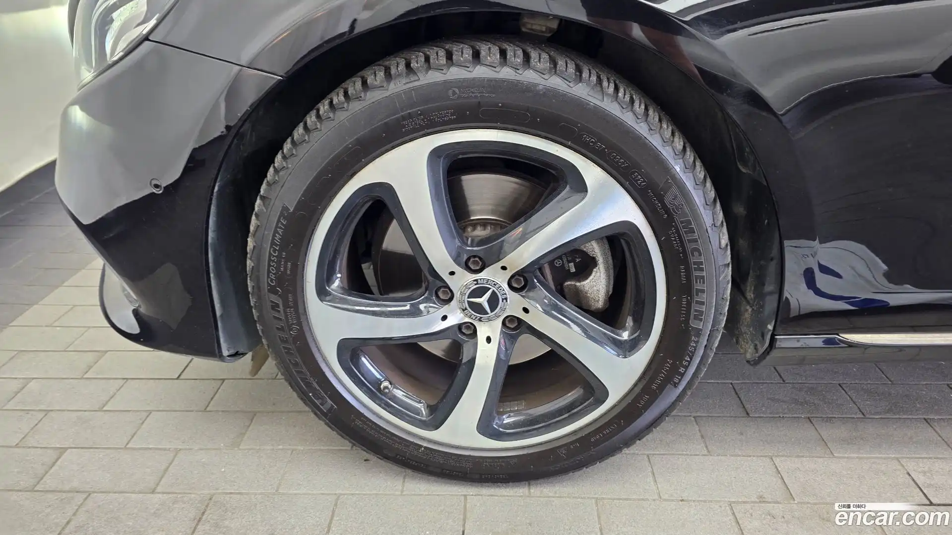 E-Class Mercedes-Benz 2019.10-OUTER-005